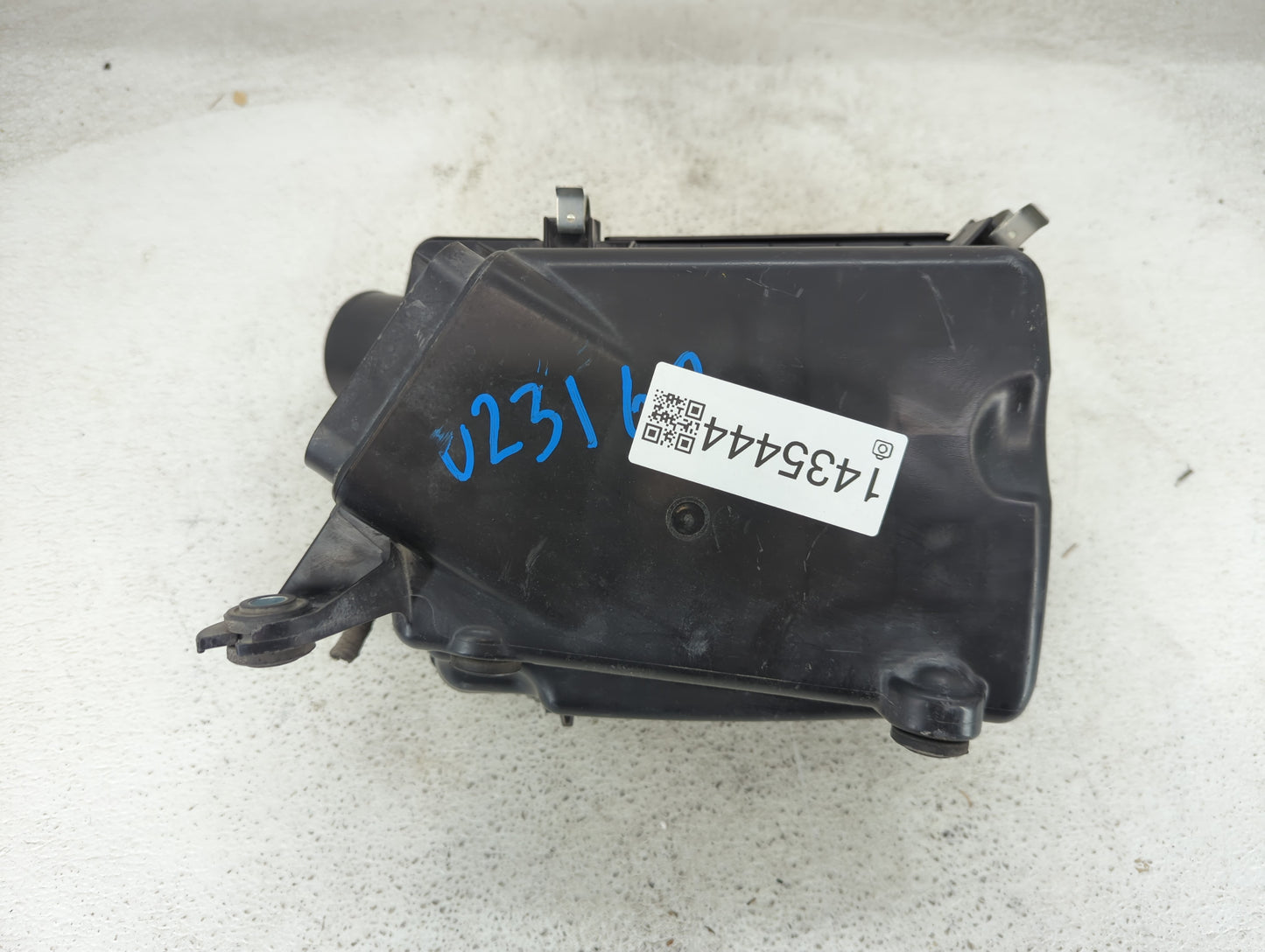 2014-2016 Mitsubishi Outlander Air Cleaner Intake-duct Hose Tube - Oemusedautoparts1.com