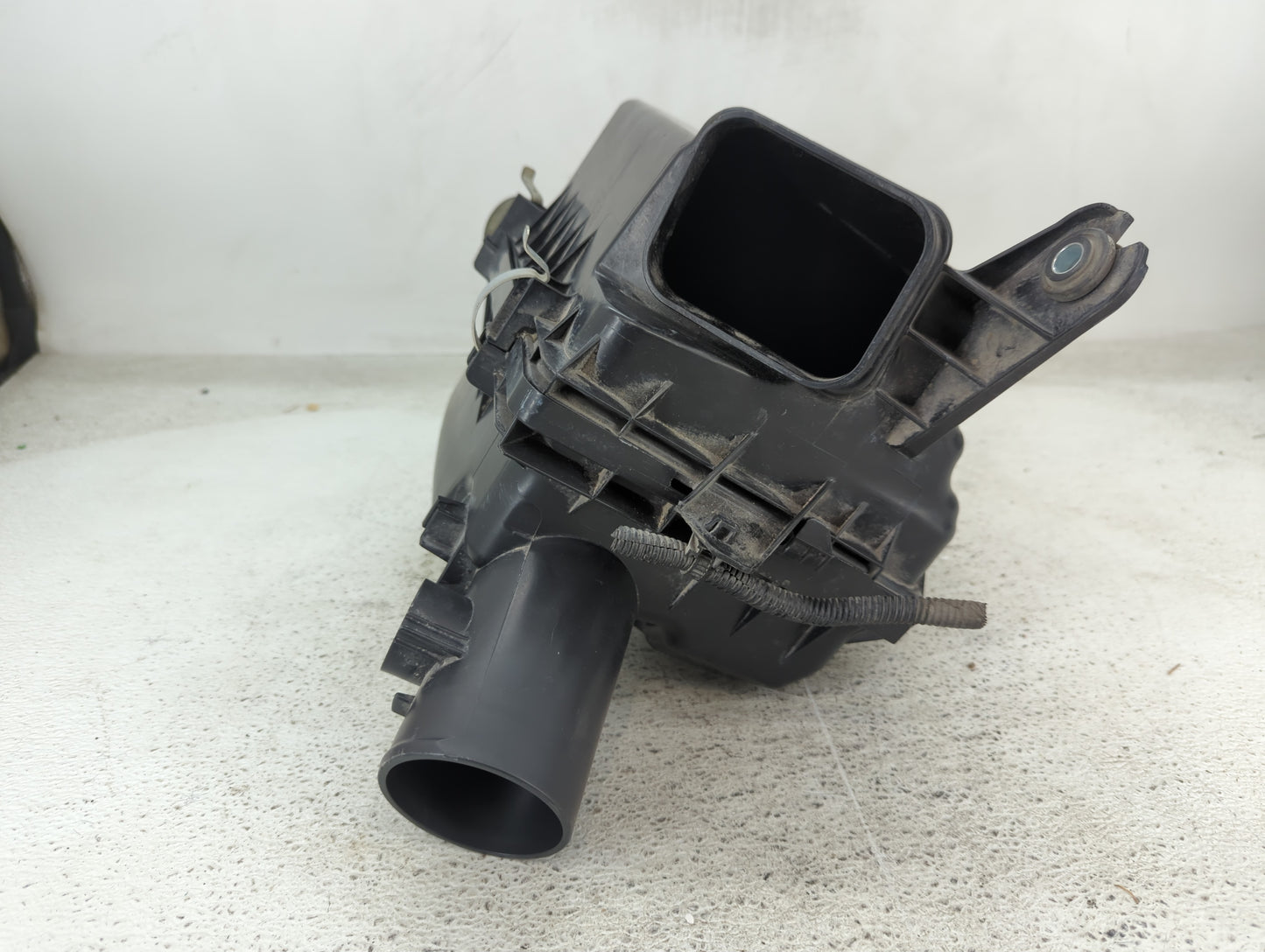 2014-2016 Mitsubishi Outlander Air Cleaner Intake-duct Hose Tube - Oemusedautoparts1.com