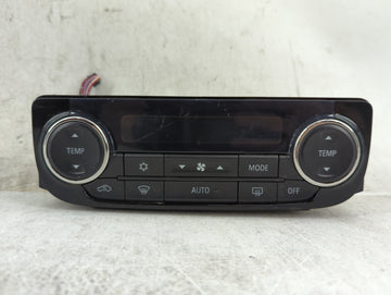 2016 Mitsubishi Outlander Climate Control Module Temperature AC/Heater Replacement Fits OEM Used Auto Parts - Oemusedautopar