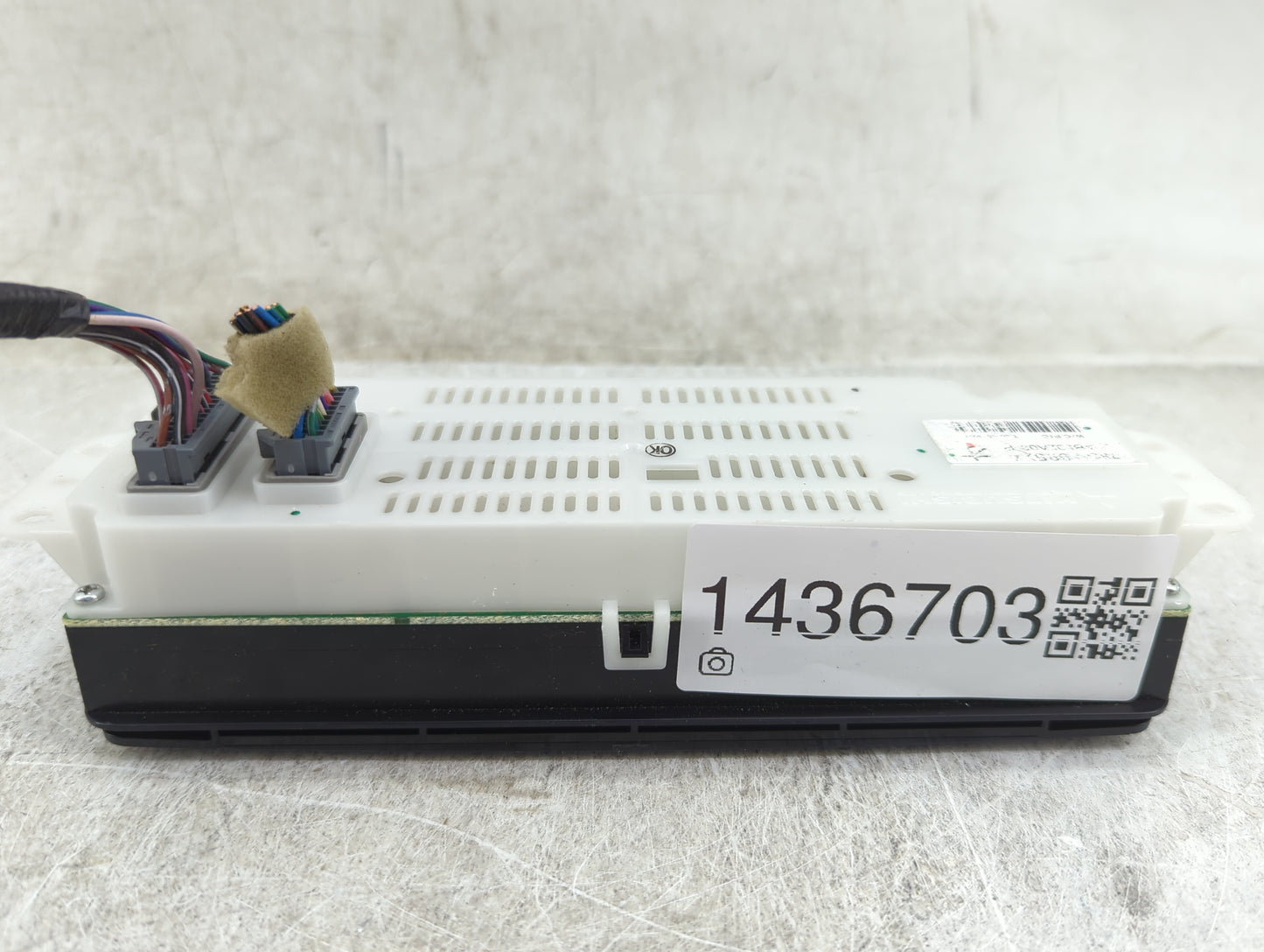 2016 Mitsubishi Outlander Climate Control Module Temperature AC/Heater Replacement Fits OEM Used Auto Parts - Oemusedautopar