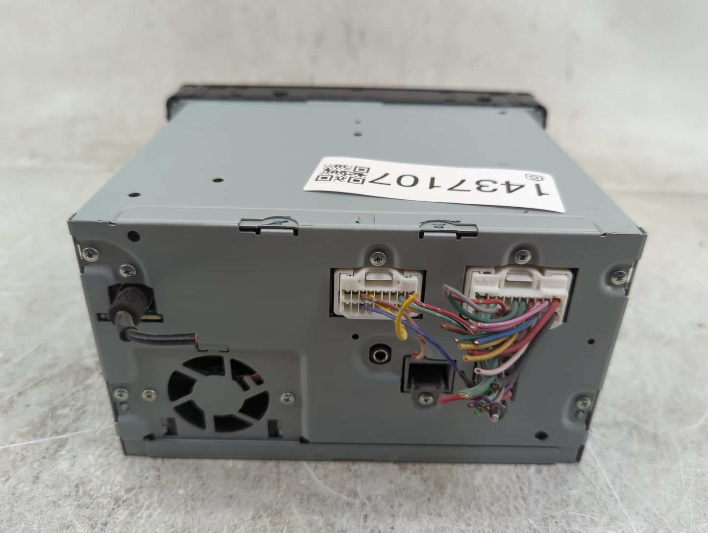 2016 Mitsubishi Outlander Radio AM FM Cd Player Receiver Replacement P/N:8701A692 DY-5MU6R69-T Fits OEM Used Auto Parts - Oe