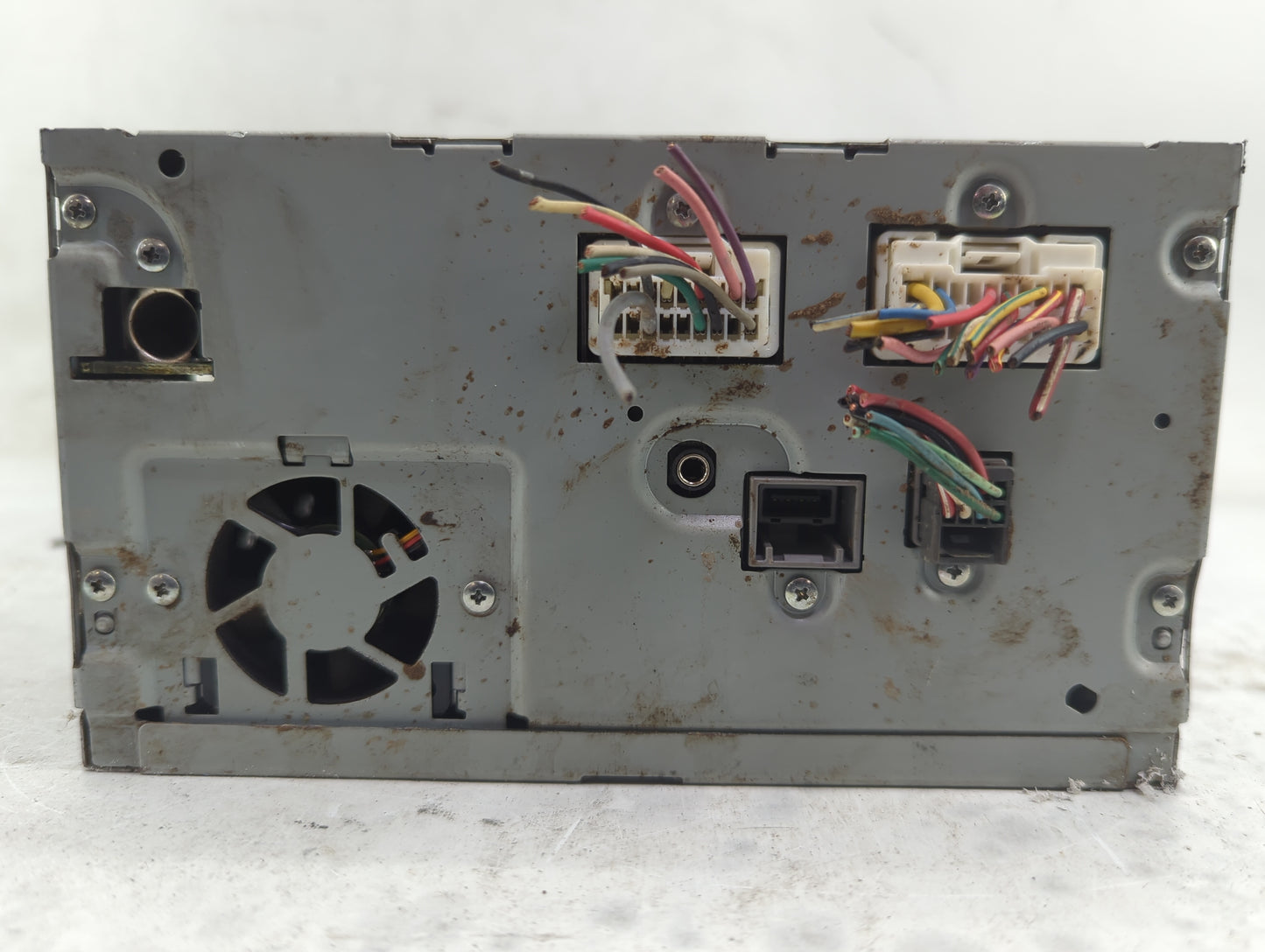 2016 Mitsubishi Outlander Radio AM FM Cd Player Receiver Replacement P/N:8701A692 DY-5MU6R6, 34U636F Fits OEM Used Auto Part