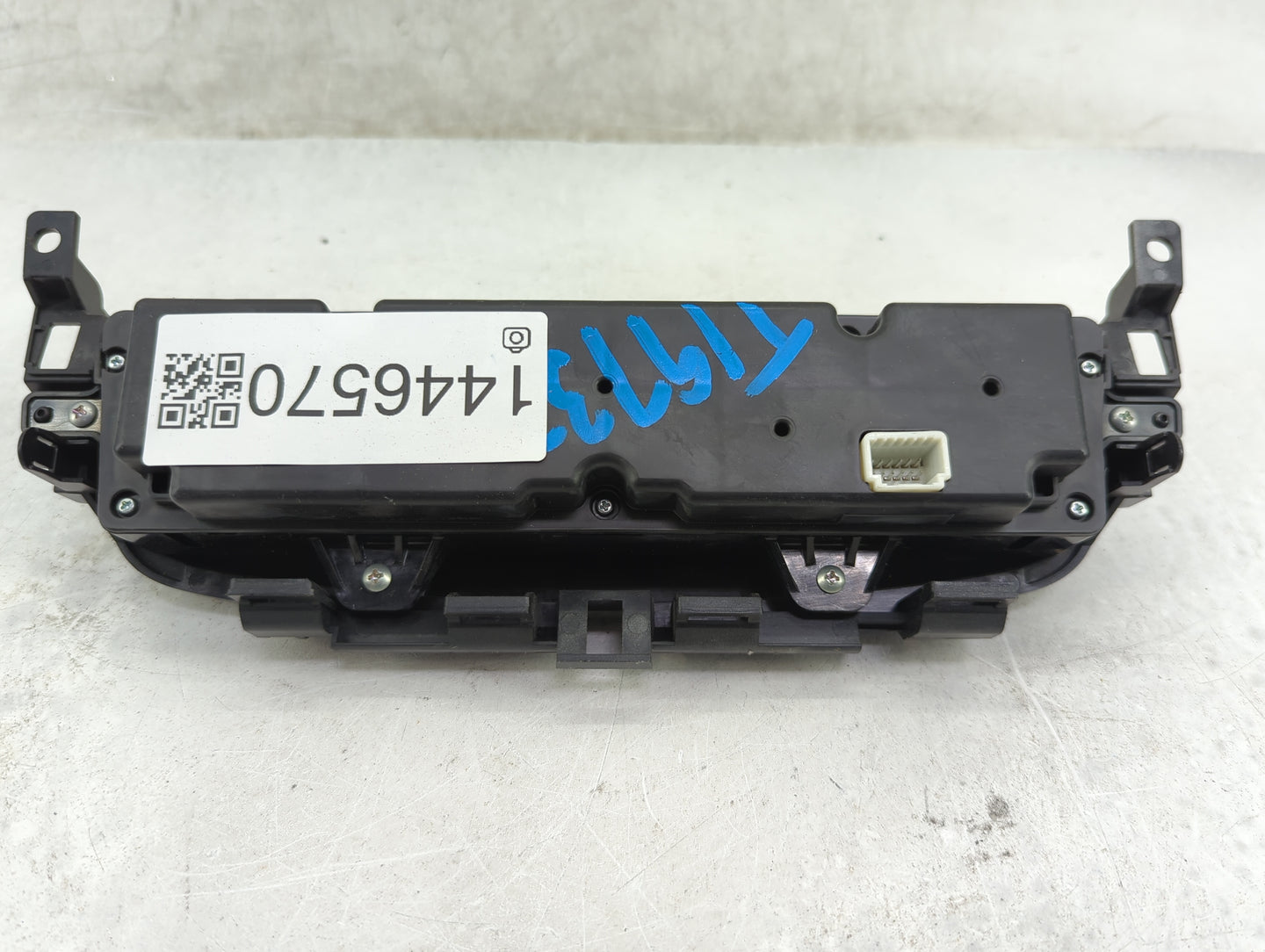 2016 Mitsubishi Outlander Climate Control Module Temperature AC/Heater Replacement P/N:27500 9HU0A 7820A995XA, CAB502A039P F