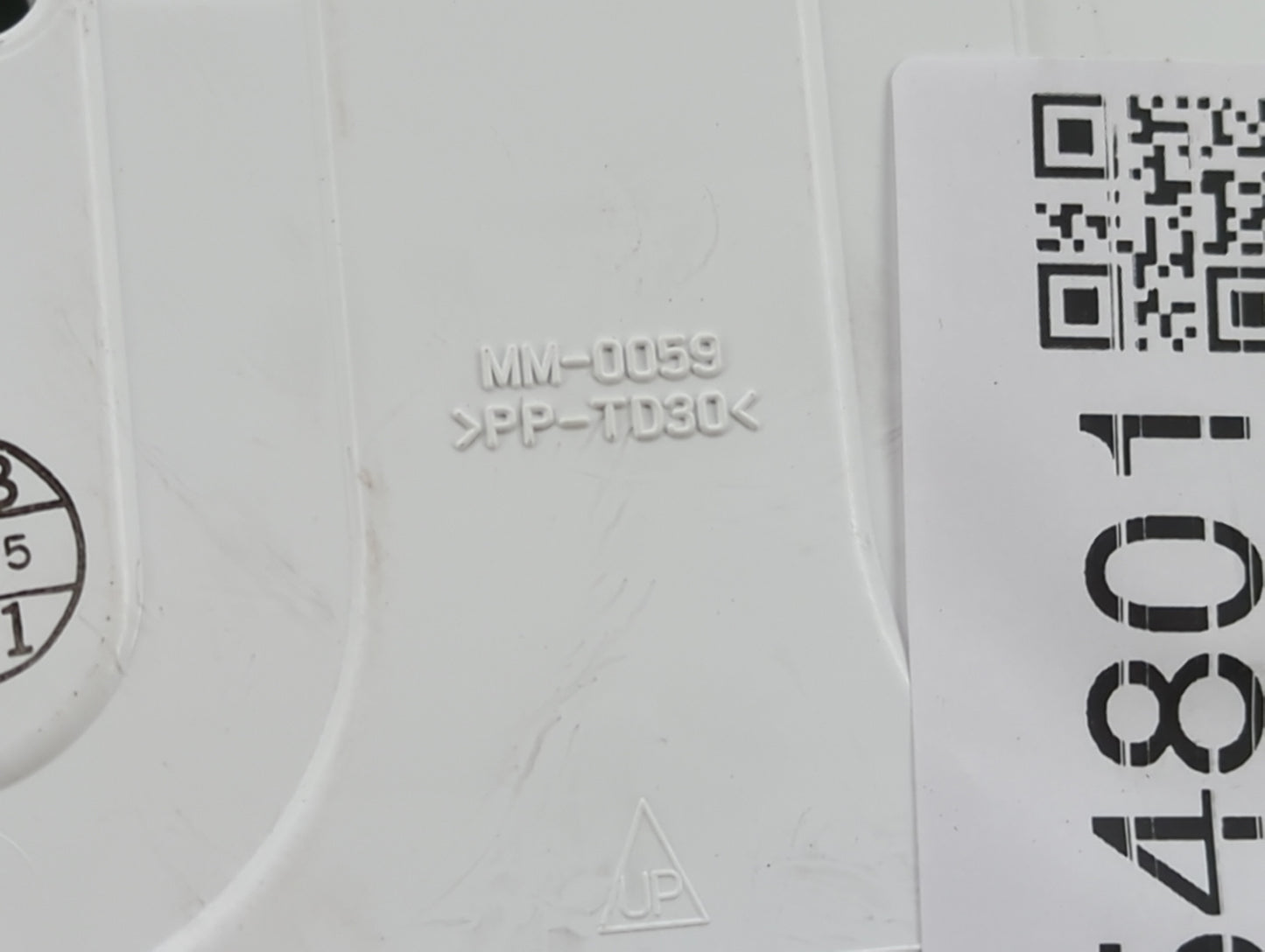 2016 Mitsubishi Outlander Speedometer Instrument Cluster Gauges - Oemusedautoparts1.com