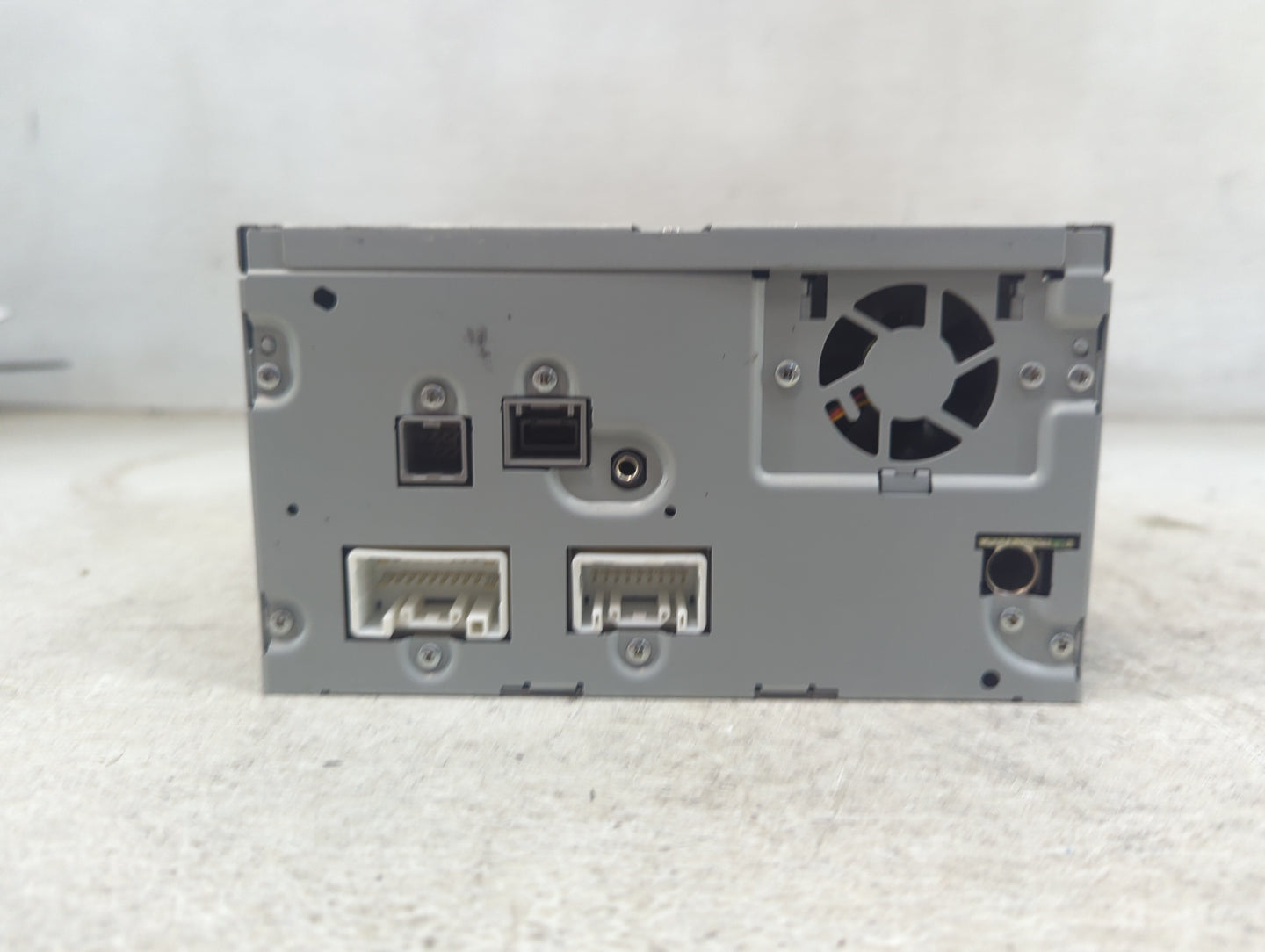 2016 Mitsubishi Outlander Radio AM FM Cd Player Receiver Replacement P/N:8701A692 DY-5MU5R69-T, 34U635A Fits OEM Used Auto P