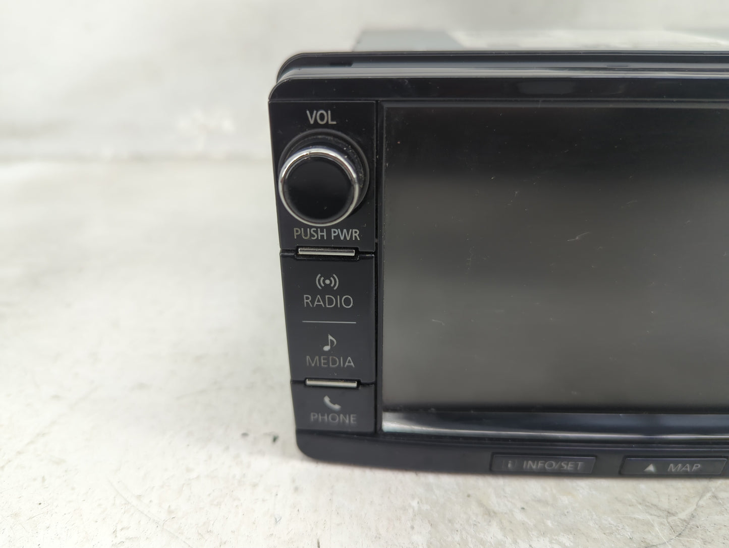 2016 Mitsubishi Outlander Radio AM FM Cd Player Receiver Replacement P/N:8750A562 NR-242UM-16KZNA, 8750A563, NR-242UM-16KZN0