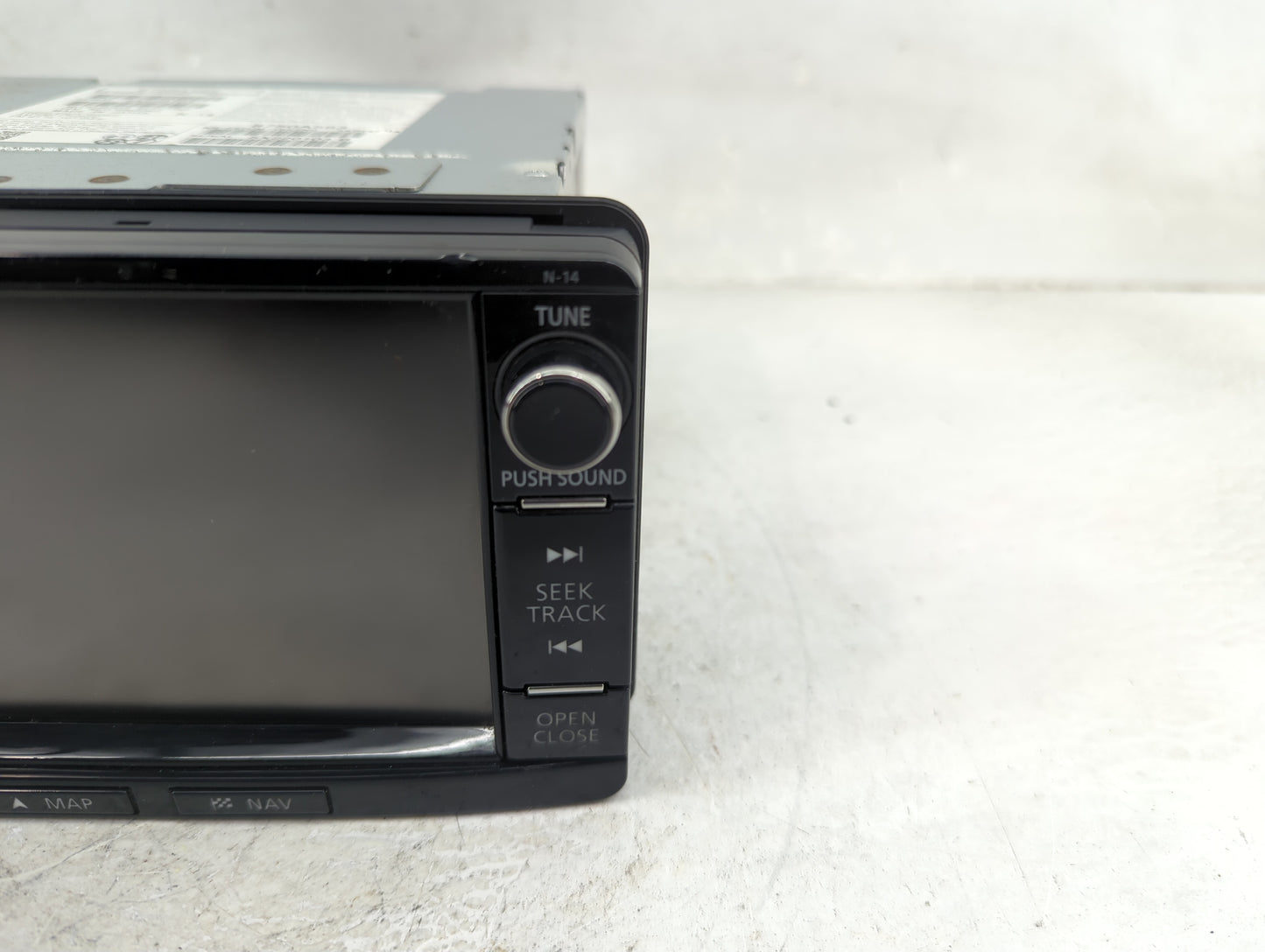 2016 Mitsubishi Outlander Radio AM FM Cd Player Receiver Replacement P/N:8750A562 NR-242UM-16KZNA, 8750A563, NR-242UM-16KZN0