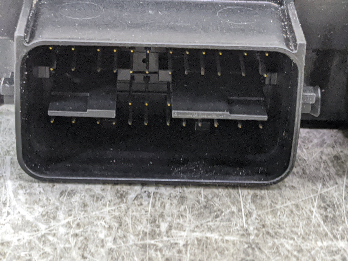 2016 Mitsubishi Outlander PCM Engine Control Computer ECU ECM PCU OEM P/N:1860C571 E6T79678 Fits OEM Used Auto Parts - Oemus
