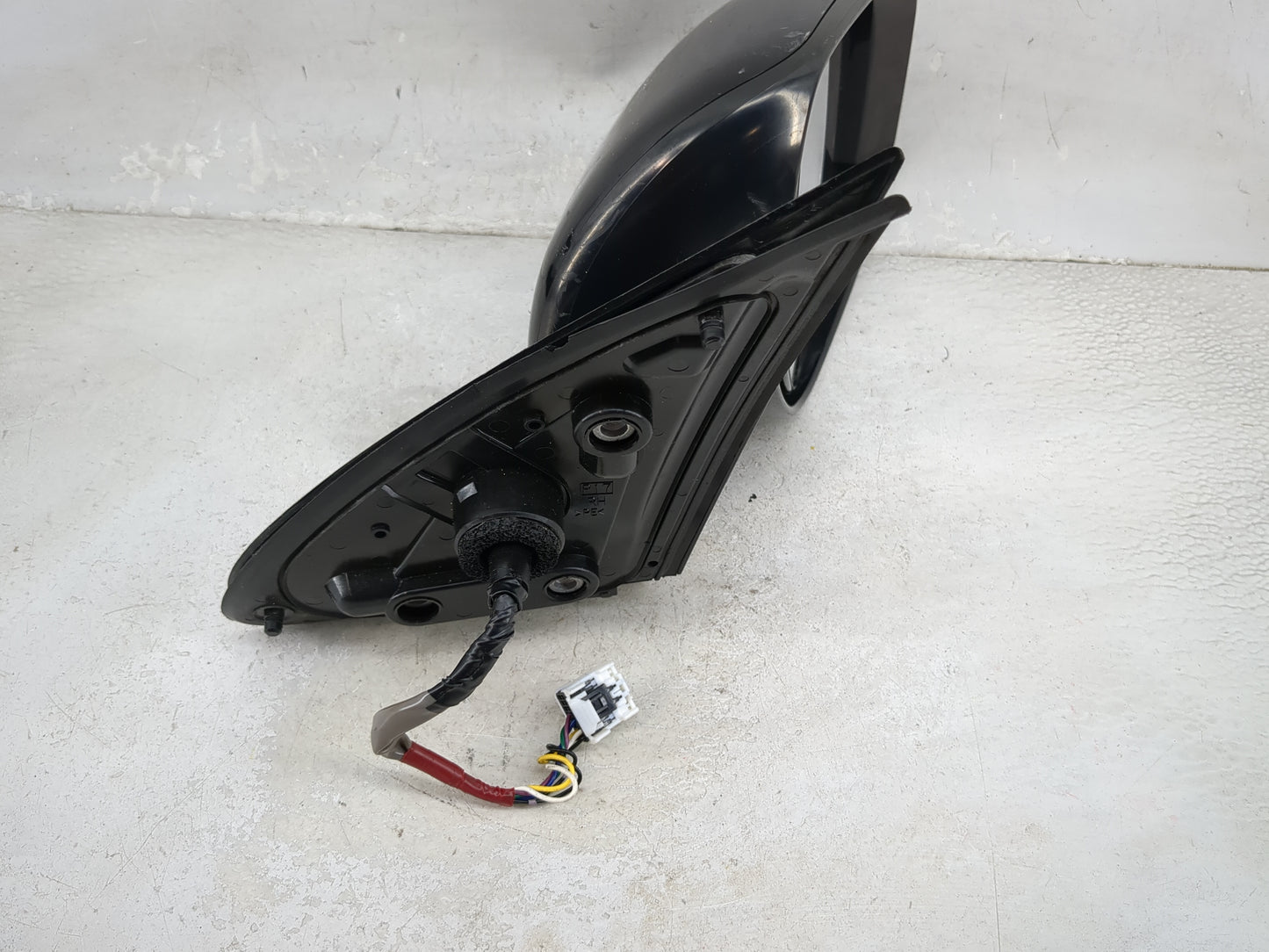 2016 Mitsubishi Outlander Passenger Side View Mirror - Right Door Mirror OEM Used - Oemusedautoparts1.com