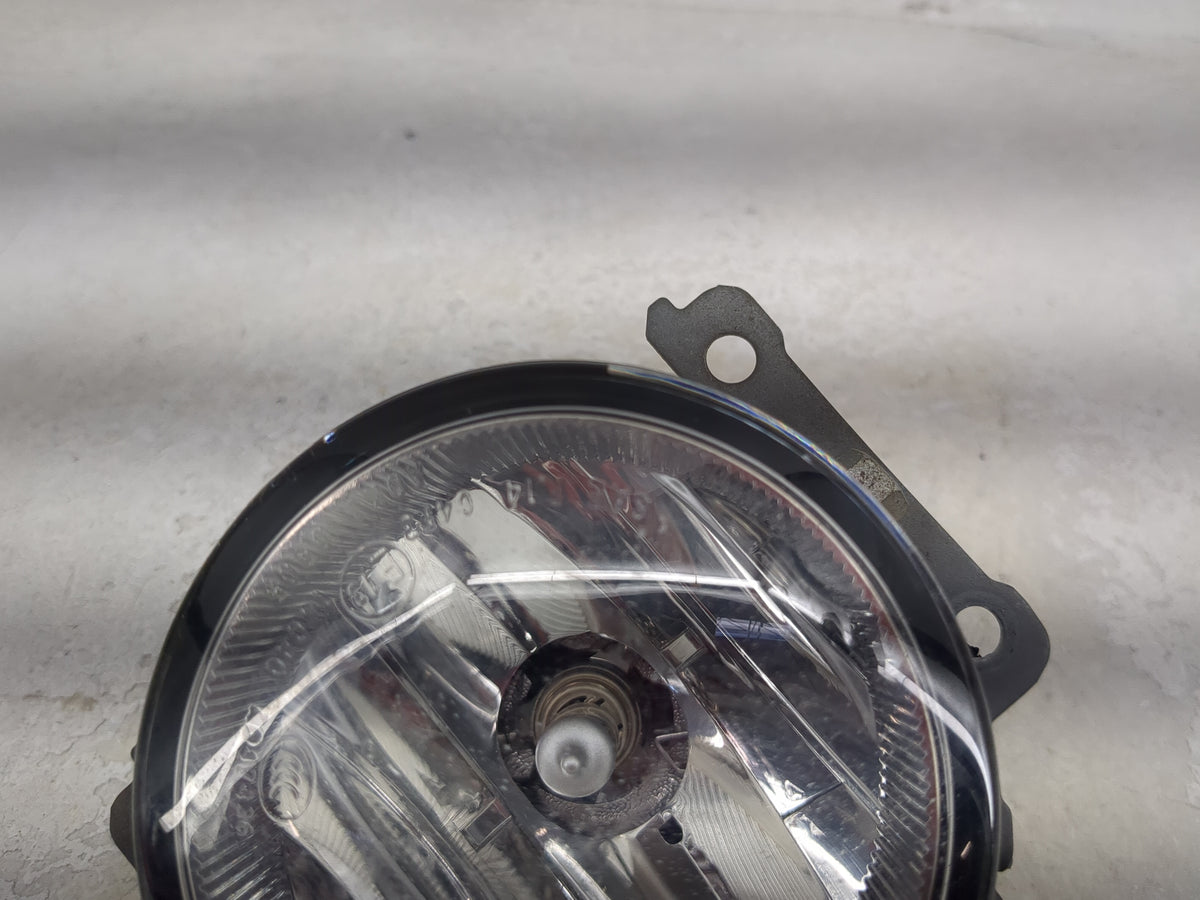 2016-2022 Mitsubishi Outlander Driver Left Oem Fog Light Lamp Black - Oemusedautoparts1.com