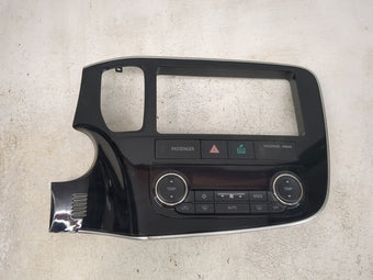 compare product 2014-2016 Mitsubishi Outlander Climate Control Module Temperature AC/Heater Replacement P/N:7820A995XA CAB502A039P Fits OEM Used Auto Parts