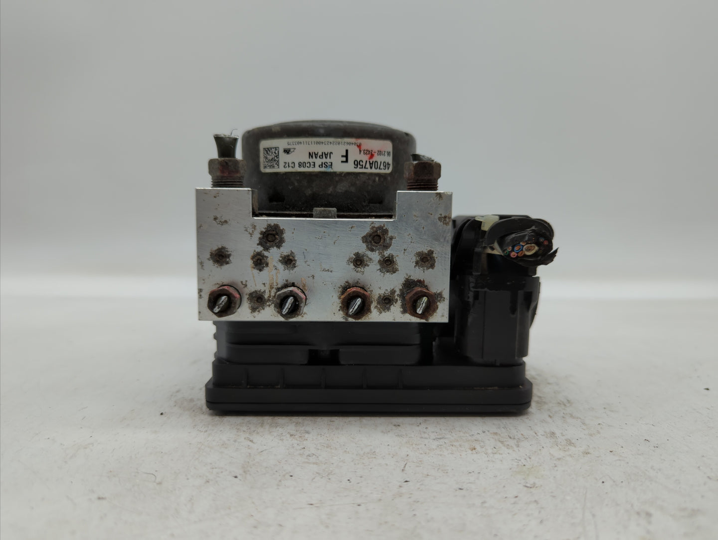 2016 Mitsubishi Outlander ABS Pump Control Module Replacement P/N:4670B231 4670A756 Fits OEM Used Auto Parts - Oemusedautopa