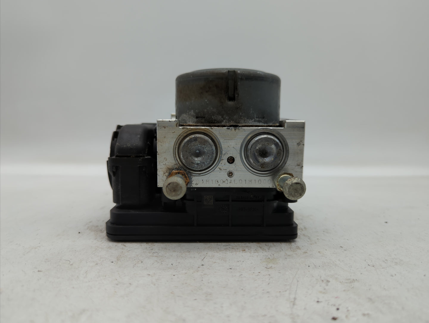 2016 Mitsubishi Outlander ABS Pump Control Module Replacement P/N:4670B231 4670A756 Fits OEM Used Auto Parts - Oemusedautopa