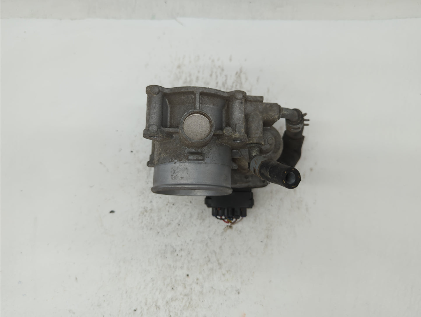 2016 Mitsubishi Outlander Throttle Body Fits OEM Used Auto Parts - Oemusedautoparts1.com
