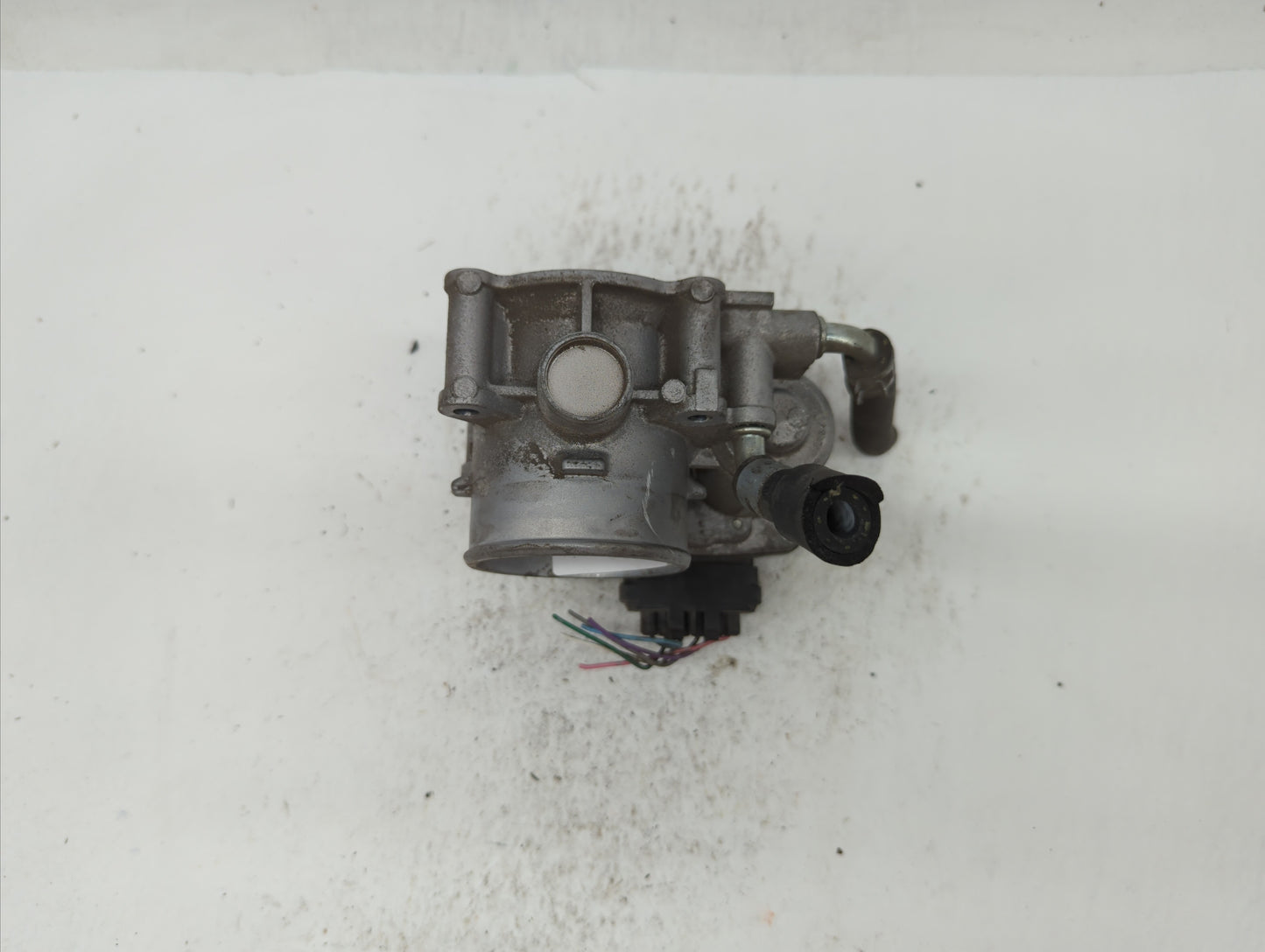 2016 Mitsubishi Outlander Throttle Body Fits OEM Used Auto Parts - Oemusedautoparts1.com