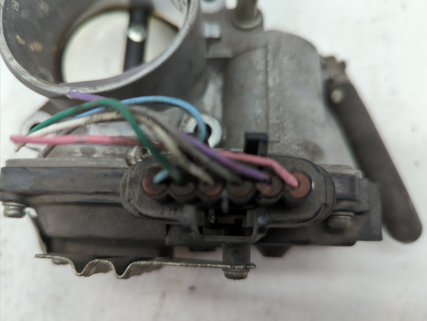 2016 Mitsubishi Outlander Throttle Body Fits OEM Used Auto Parts - Oemusedautoparts1.com