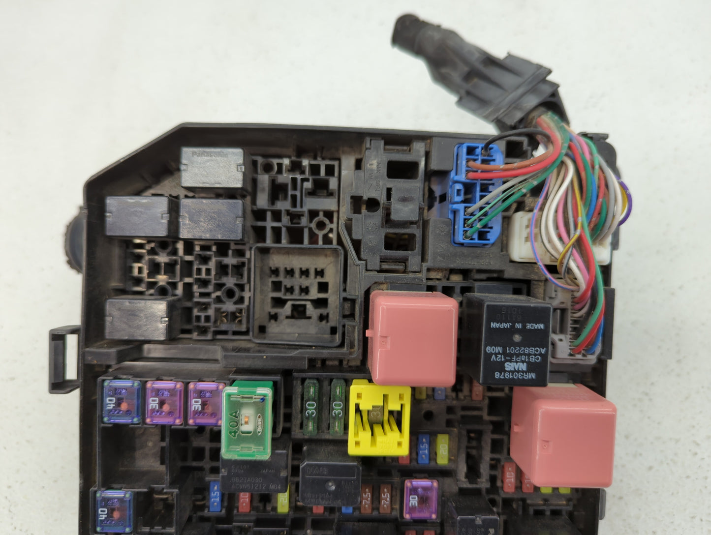 2014-2016 Mitsubishi Outlander Fusebox Fuse Box Panel Relay Module Fits Fits 2014 2015 2016 OEM Used Auto Parts - Oemusedaut