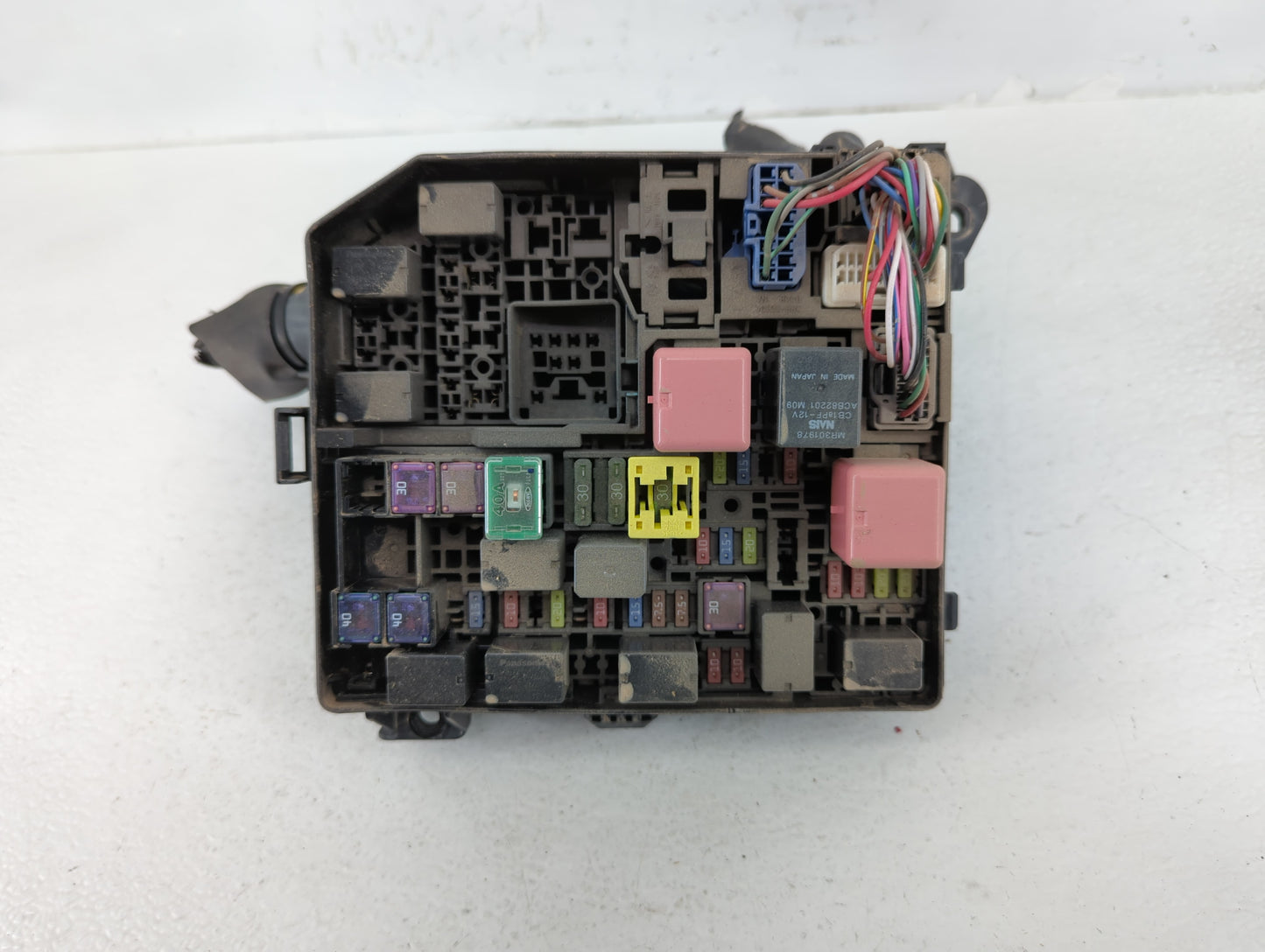 2014-2016 Mitsubishi Outlander Fusebox Fuse Box Panel Relay Module P/N:7594 Fits Fits 2014 2015 2016 OEM Used Auto Parts - O