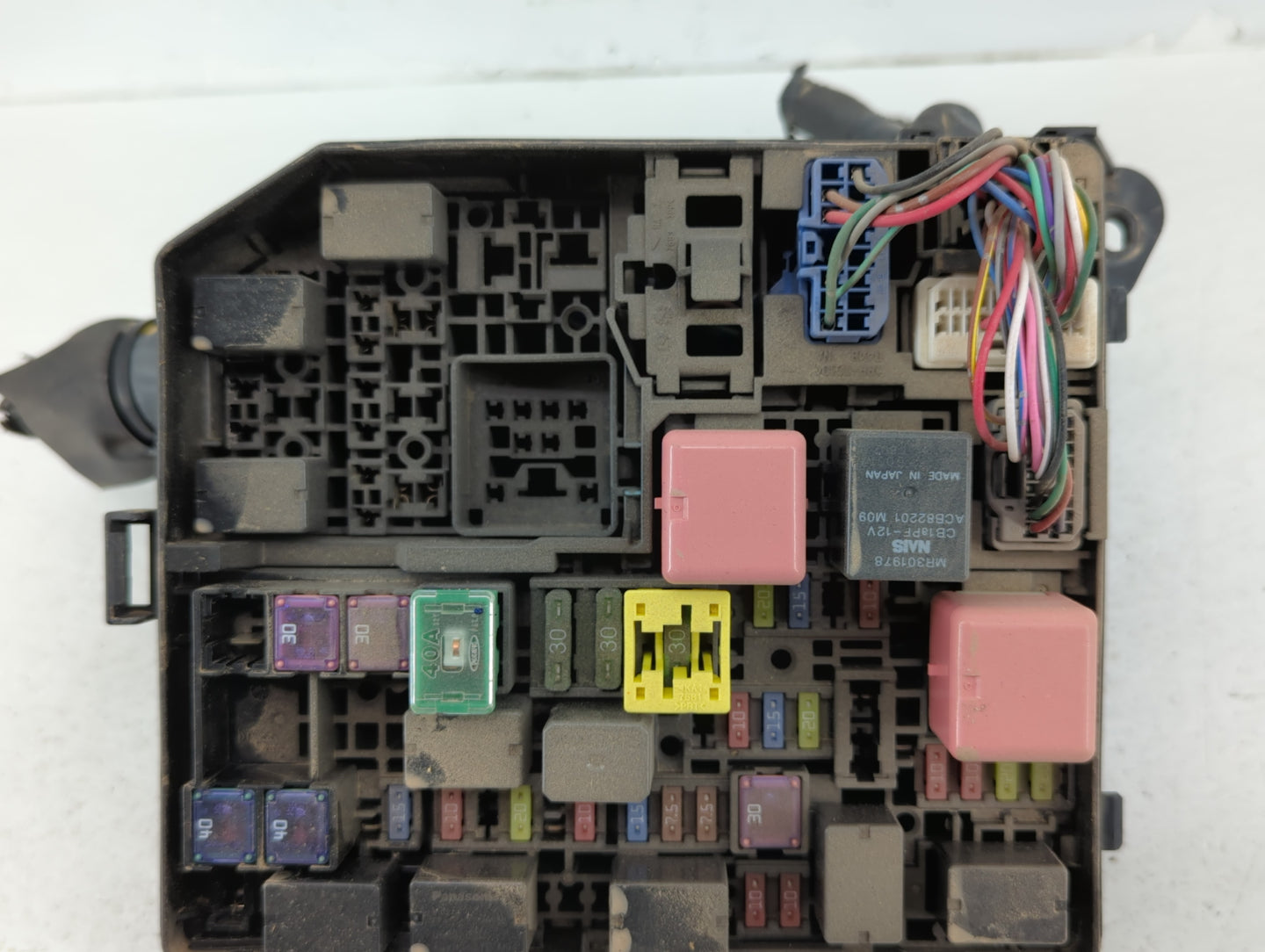 2014-2016 Mitsubishi Outlander Fusebox Fuse Box Panel Relay Module P/N:7594 Fits Fits 2014 2015 2016 OEM Used Auto Parts - O
