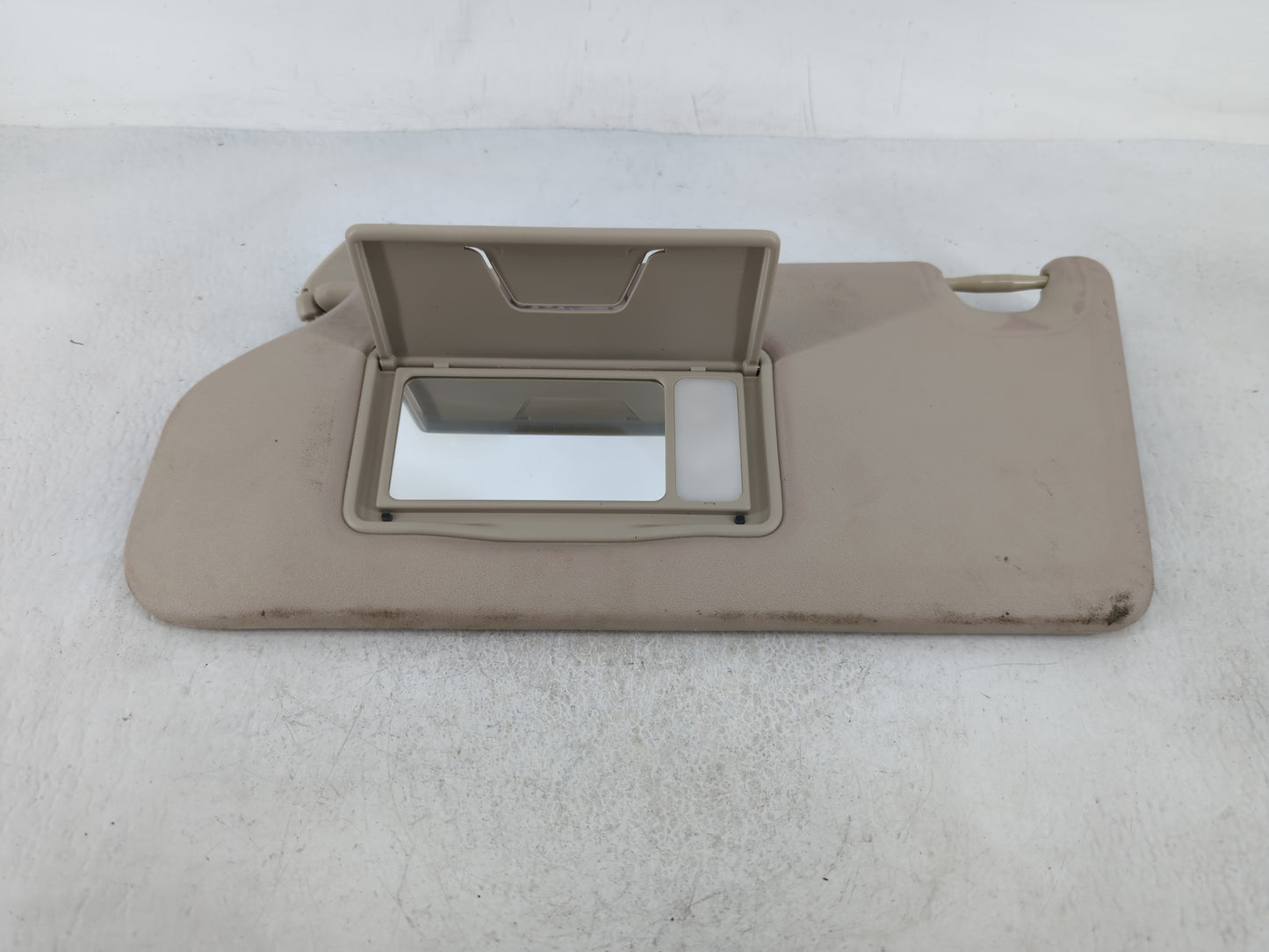 2016 Mitsubishi Outlander Sun Visor Shade Replacement Passenger Right Mirror Fits OEM Used Auto Parts - Oemusedautoparts1.co