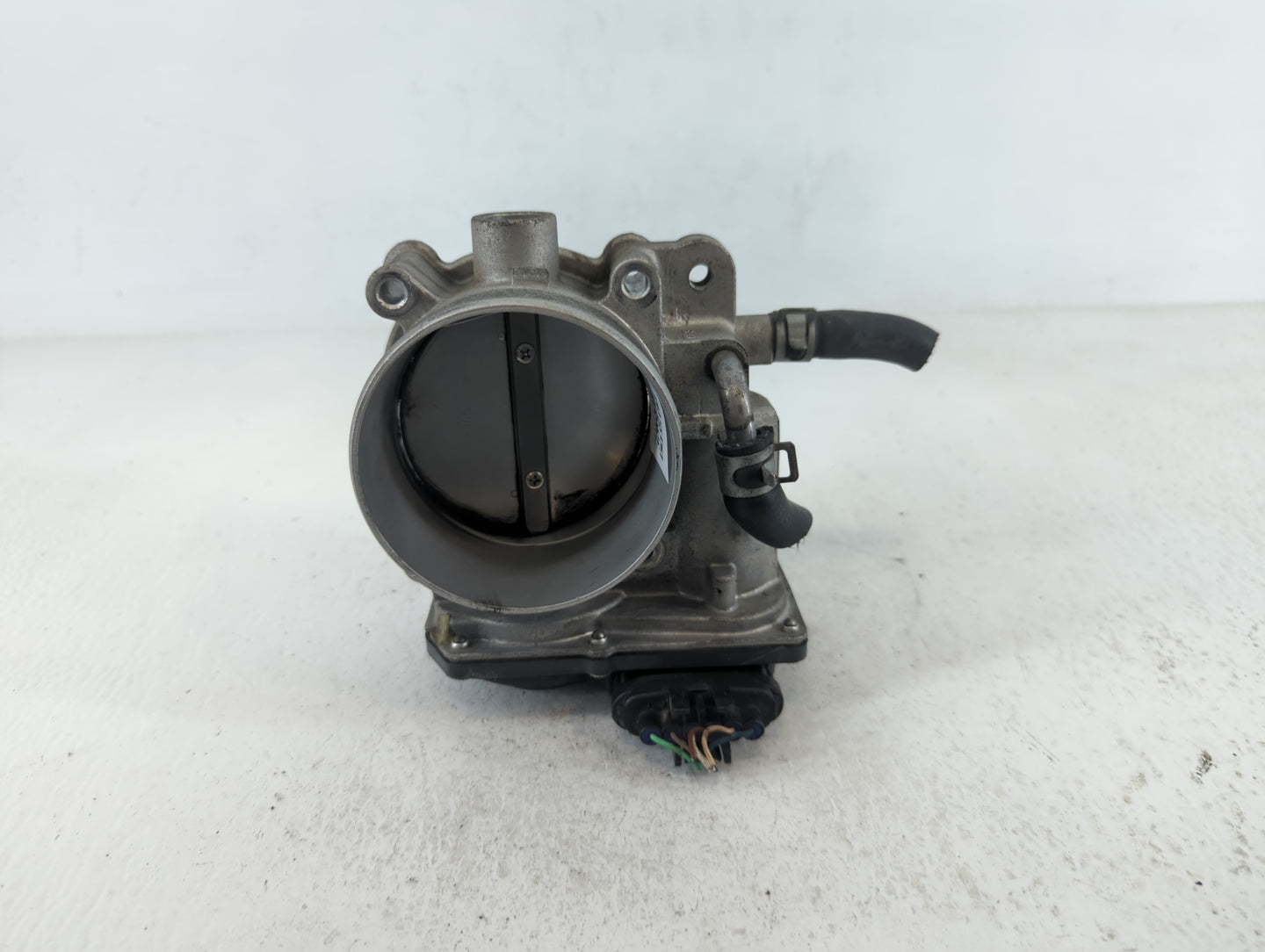 2016 Mitsubishi Outlander Throttle Body P/N:35100-3CAA0 Fits OEM Used Auto Parts - Oemusedautoparts1.com