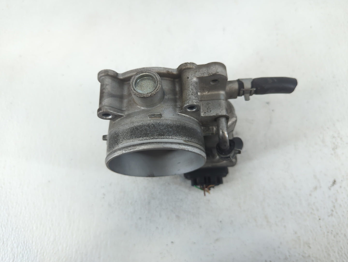 2016 Mitsubishi Outlander Throttle Body P/N:35100-3CAA0 Fits OEM Used Auto Parts - Oemusedautoparts1.com