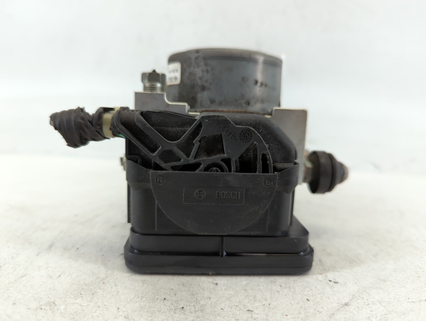 2014-2016 Mitsubishi Outlander ABS Pump Control Module Replacement P/N:ESC EC08 C12 4670B231 Fits Fits 2014 2015 2016 OEM Us