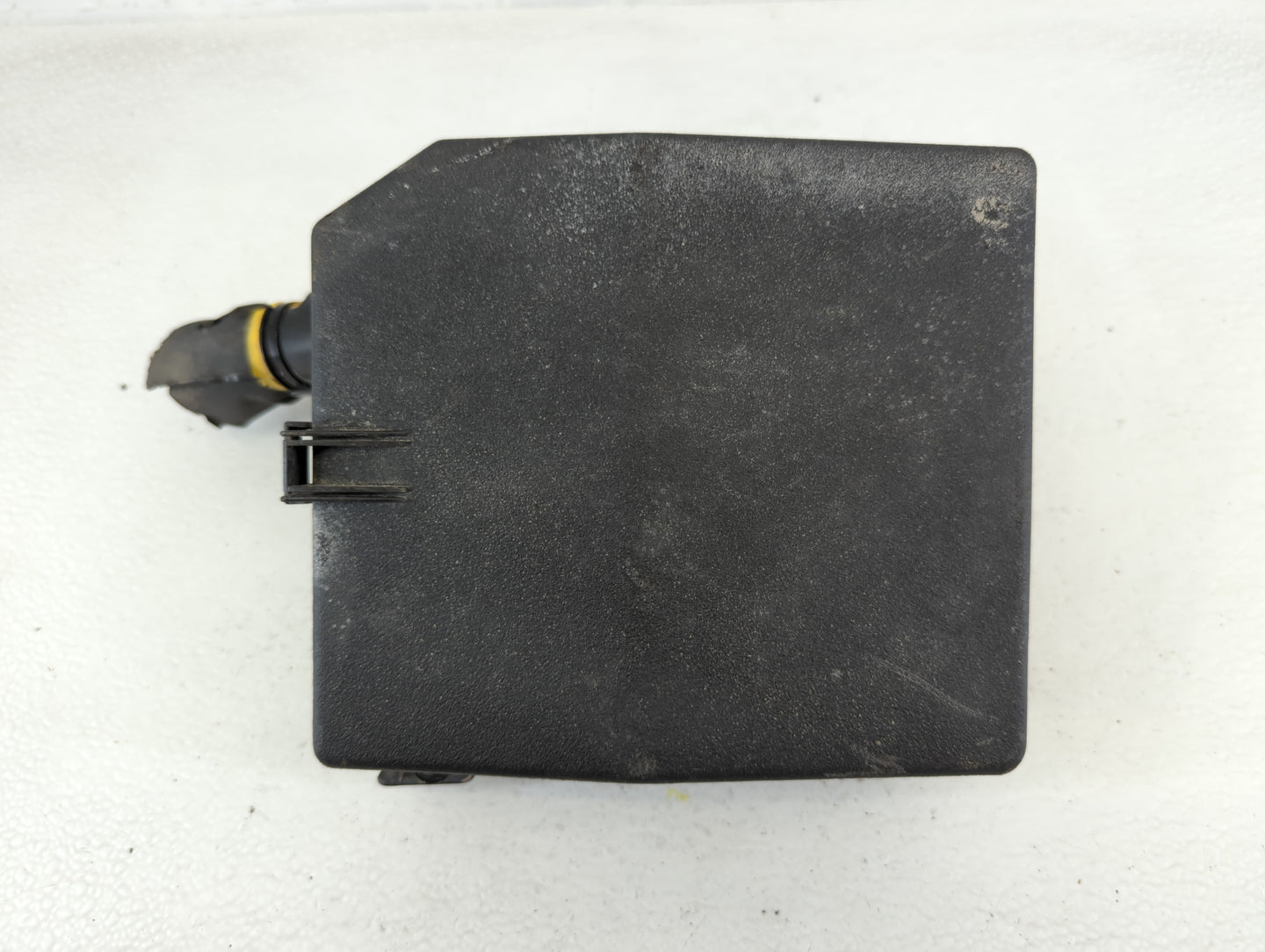 2014-2016 Mitsubishi Outlander Fusebox Fuse Box Panel Relay Module Fits Fits 2014 2015 2016 OEM Used Auto Parts - Oemusedaut