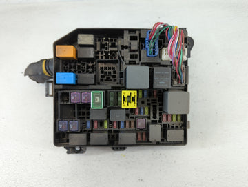 2014-2016 Mitsubishi Outlander Fusebox Fuse Box Panel Relay Module Fits Fits 2014 2015 2016 OEM Used Auto Parts