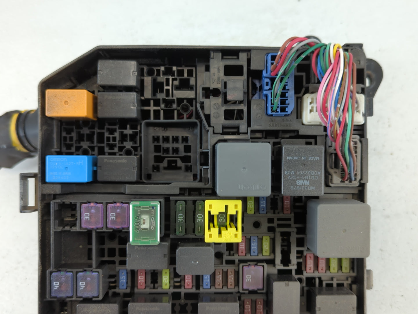 2014-2016 Mitsubishi Outlander Fusebox Fuse Box Panel Relay Module Fits Fits 2014 2015 2016 OEM Used Auto Parts - Oemusedaut