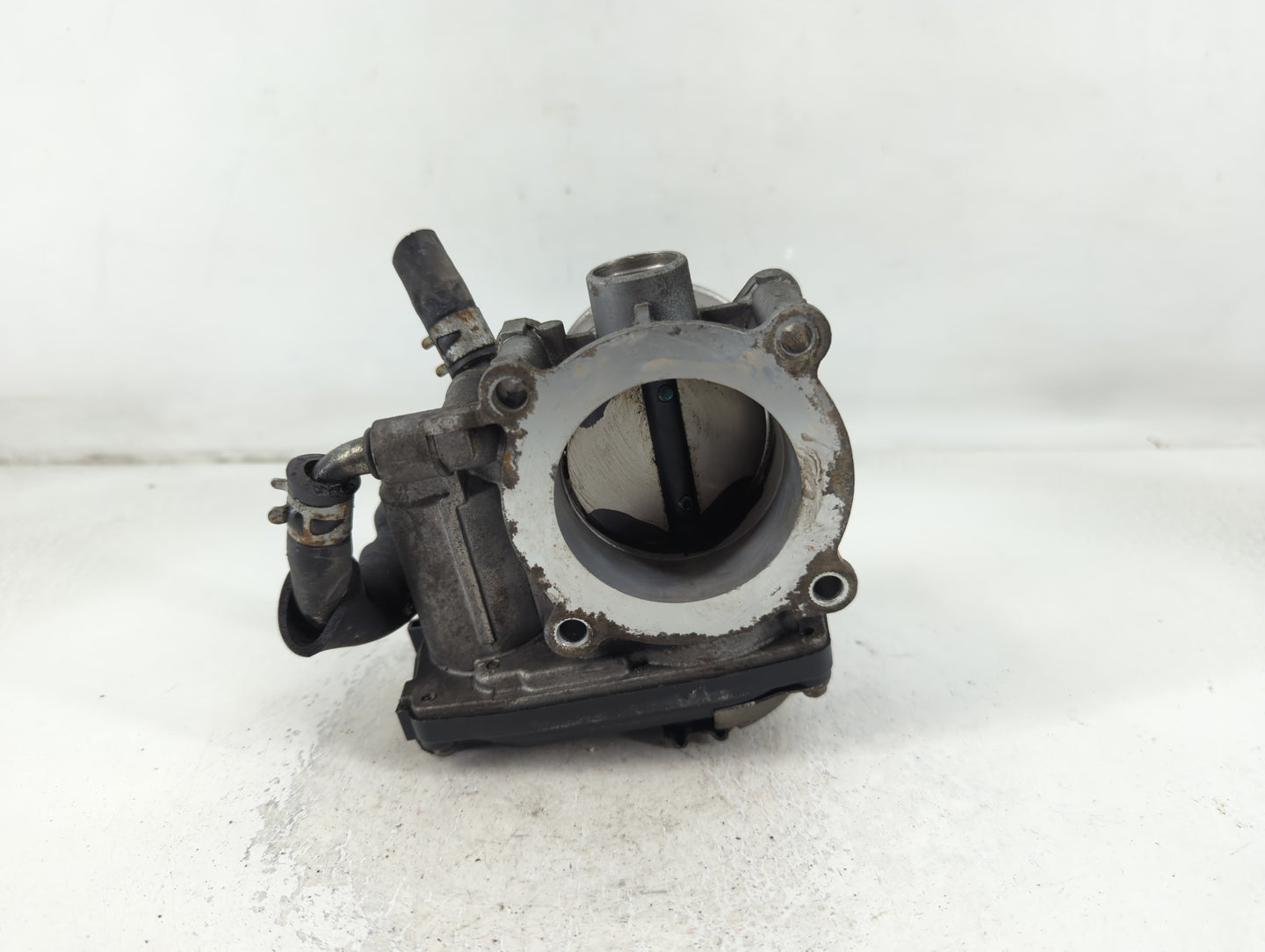 2013-2017 Mitsubishi Outlander Throttle Body P/N:6408 Fits Fits 2013 2014 2015 2016 2017 OEM Used Auto Parts - Oemusedautopa