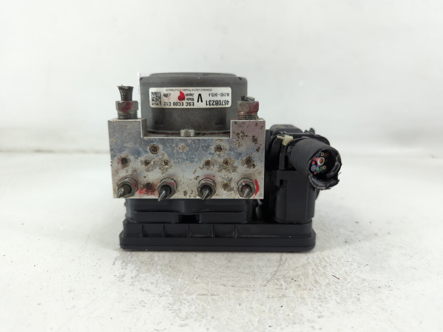 2014-2016 Mitsubishi Outlander ABS Pump Control Module Replacement P/N:06.2109-7380.3 Fits Fits 2014 2015 2016 OEM Used Auto