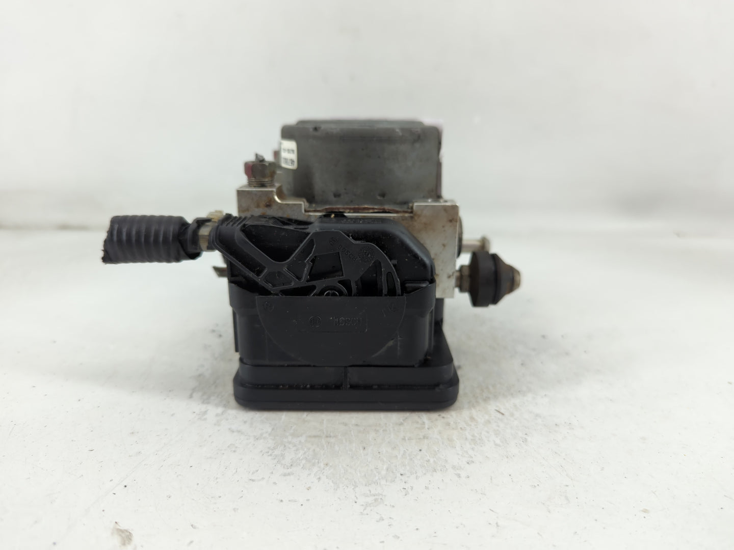 2014-2016 Mitsubishi Outlander ABS Pump Control Module Replacement P/N:06.2109-7380.3 Fits Fits 2014 2015 2016 OEM Used Auto