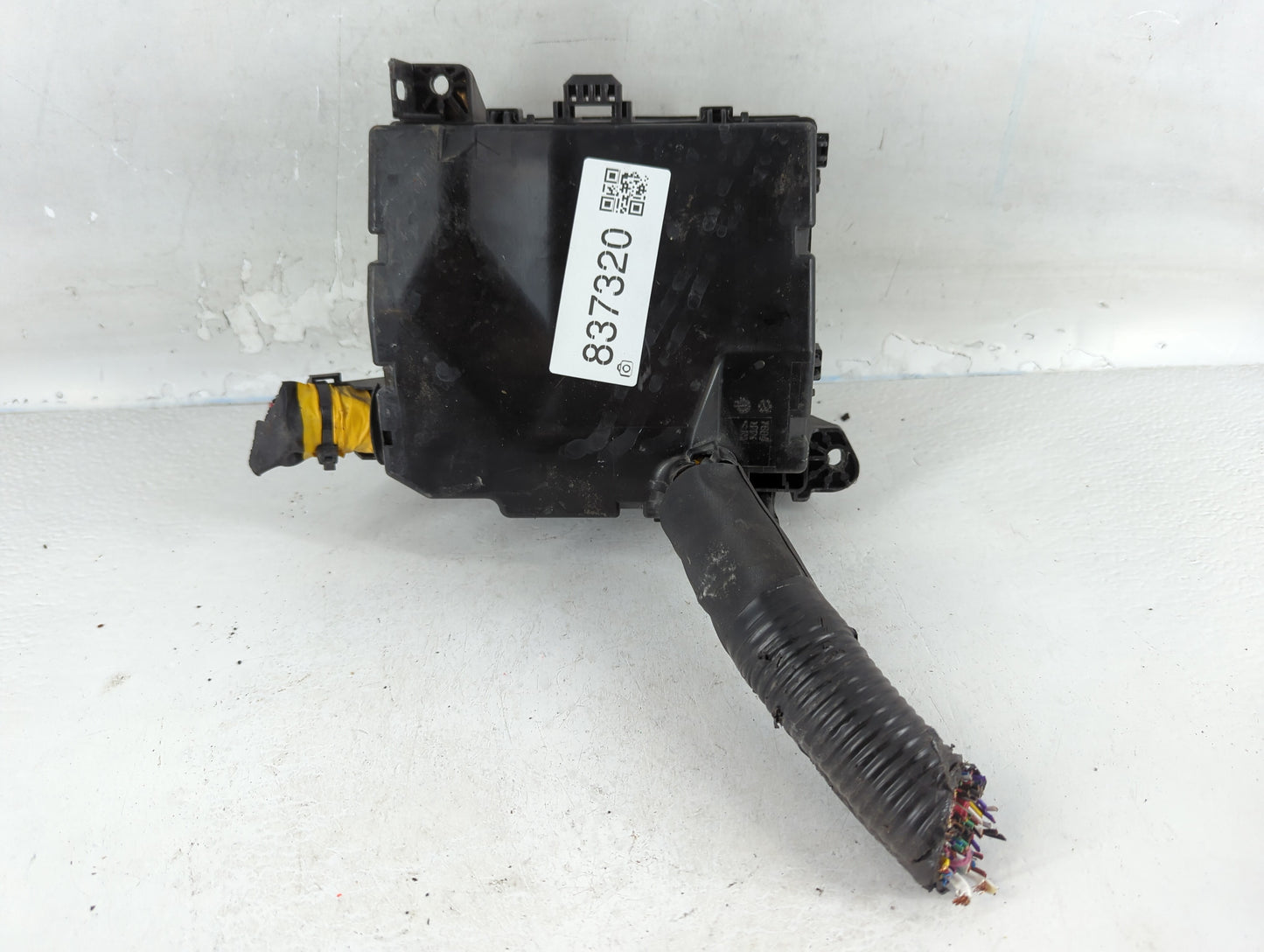 2014-2016 Mitsubishi Outlander Fusebox Fuse Box Panel Relay Module P/N:7594>PP<NA Fits Fits 2014 2015 2016 OEM Used Auto Par