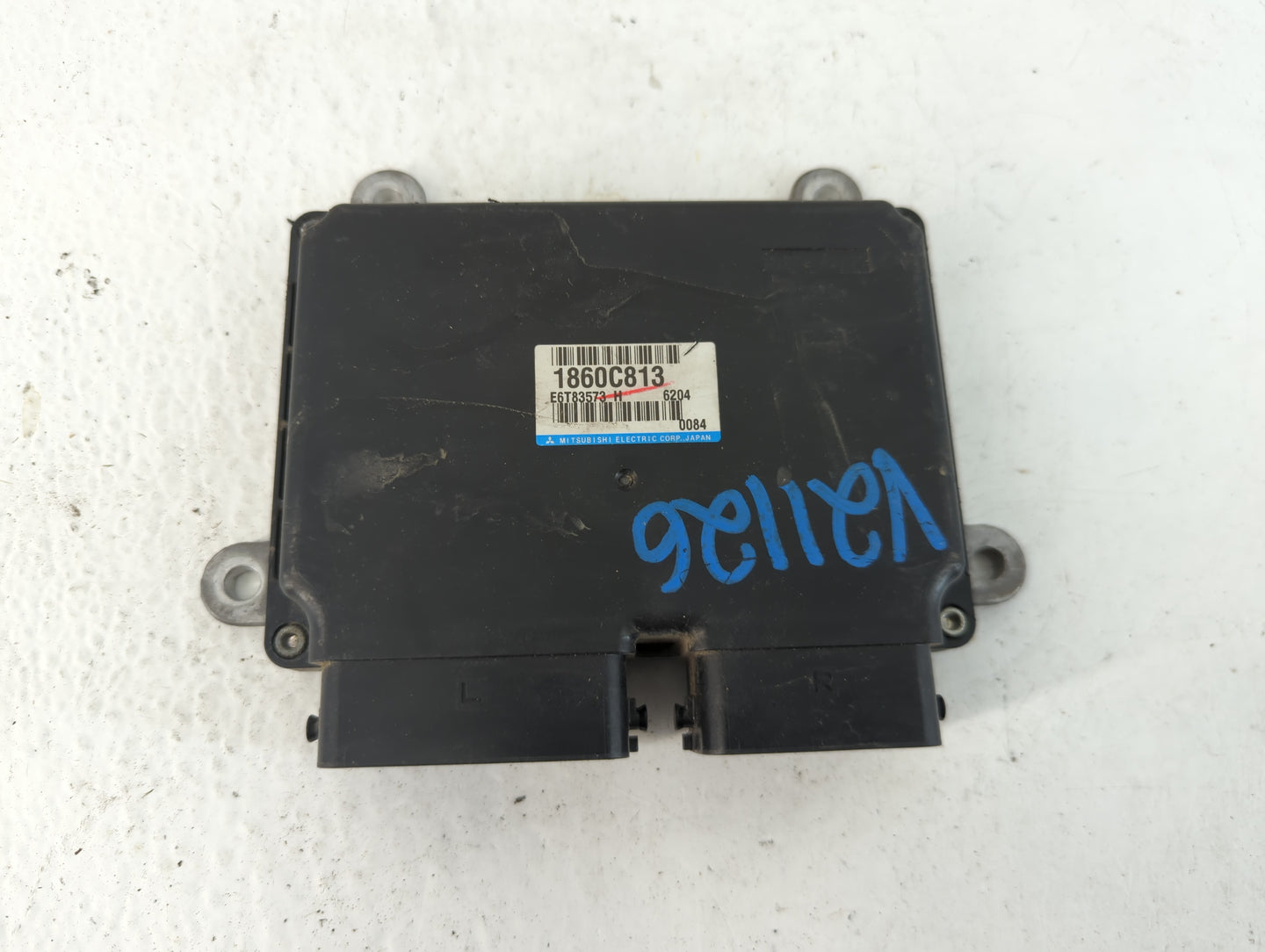 2016-2017 Mitsubishi Outlander Sport PCM Engine Control Computer ECU ECM PCU OEM P/N:E6T83573 1860C813 Fits Fits 2016 2017 O