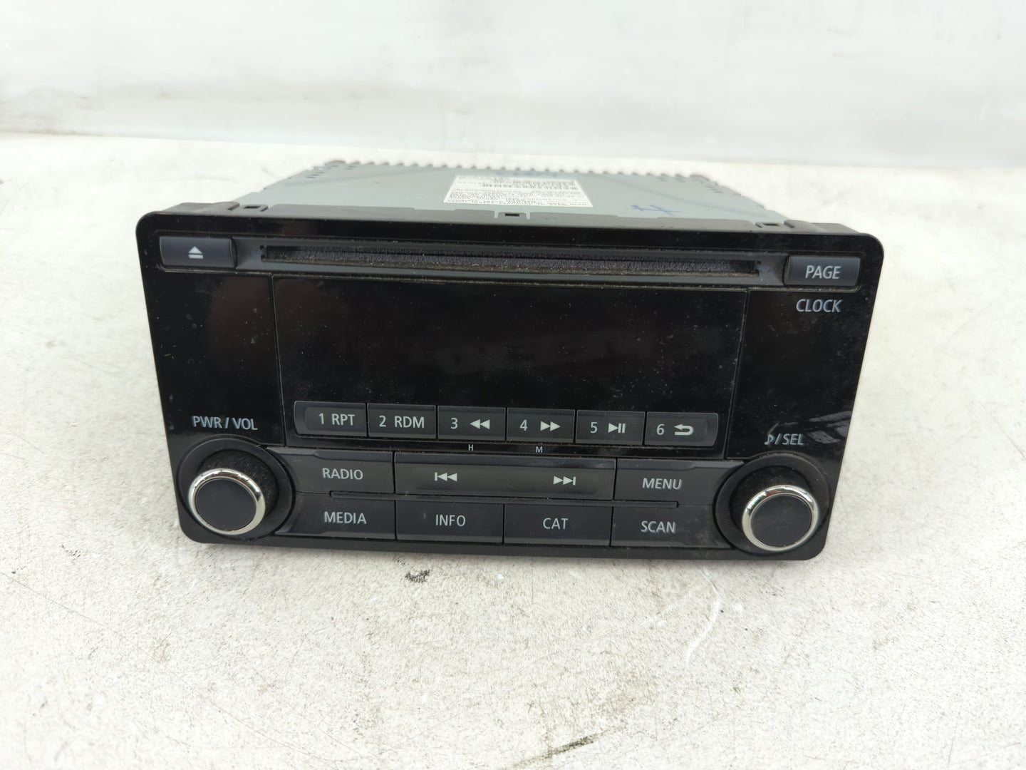 2016 Mitsubishi Outlander Sport Radio AM FM Cd Player Receiver Replacement P/N:8701A185 Fits OEM Used Auto Parts - Oemusedau
