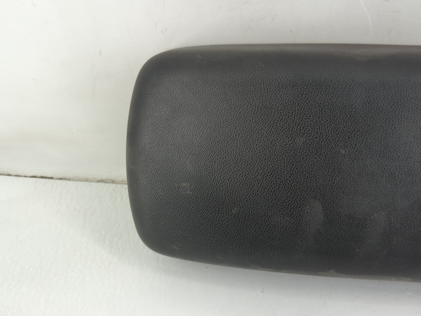 2016-2017 Mitsubishi Outlander Sport Center Console Armrest Cover Lid Fits Fits 2016 2017 OEM Used Auto Parts - Oemusedautop