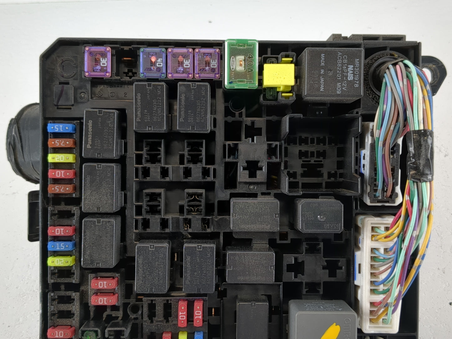 2012-2017 Mitsubishi Outlander Sport Fusebox Fuse Box Panel Relay Module P/N:8565A268 Fits Fits 2012 2013 2014 2015 2016 201