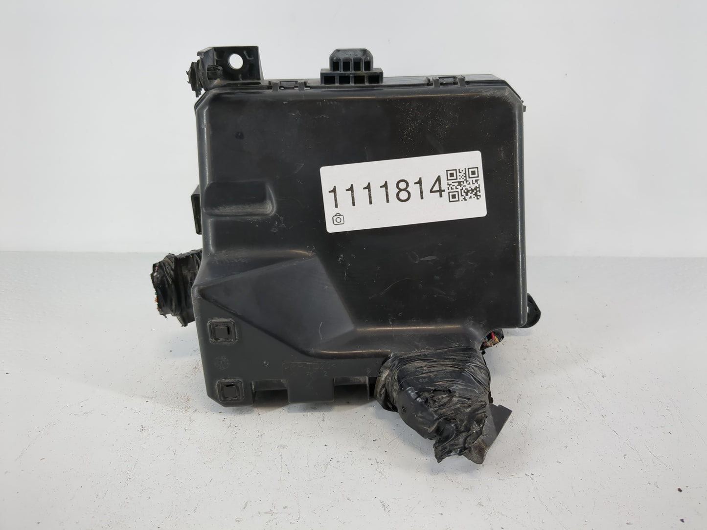 2012-2017 Mitsubishi Outlander Sport Fusebox Fuse Box Panel Relay Module P/N:8565A268 Fits Fits 2012 2013 2014 2015 2016 201