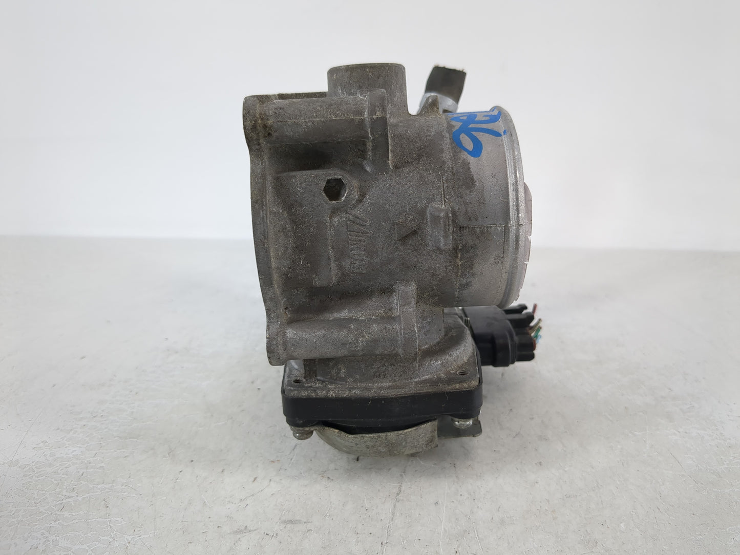 2013-2017 Mitsubishi Outlander Sport Throttle Body P/N:5130 0637 Fits Fits 2013 2014 2015 2016 2017 OEM Used Auto Parts - Oe