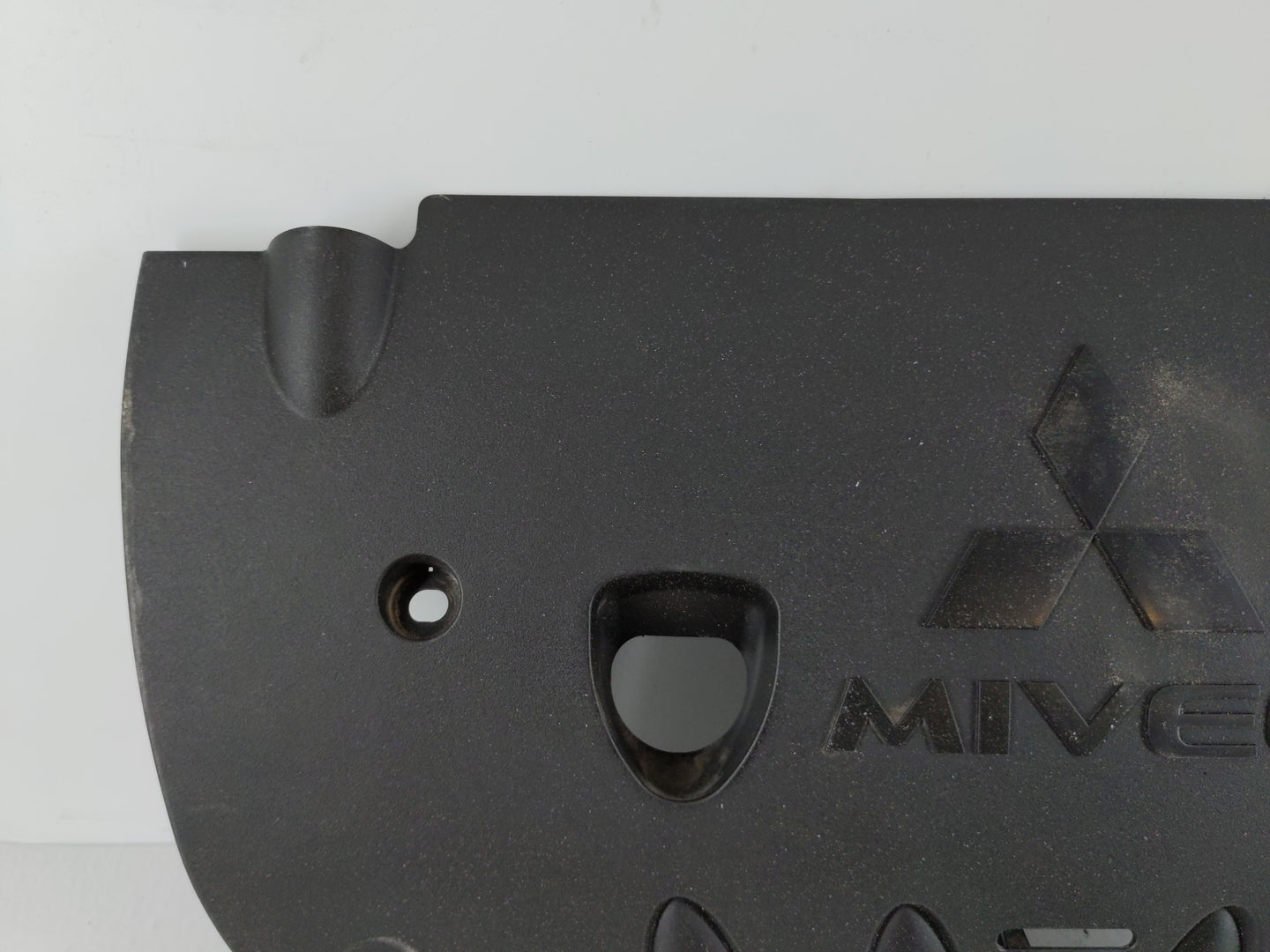 2016 Mitsubishi Outlander Sport Engine Cover - Oemusedautoparts1.com