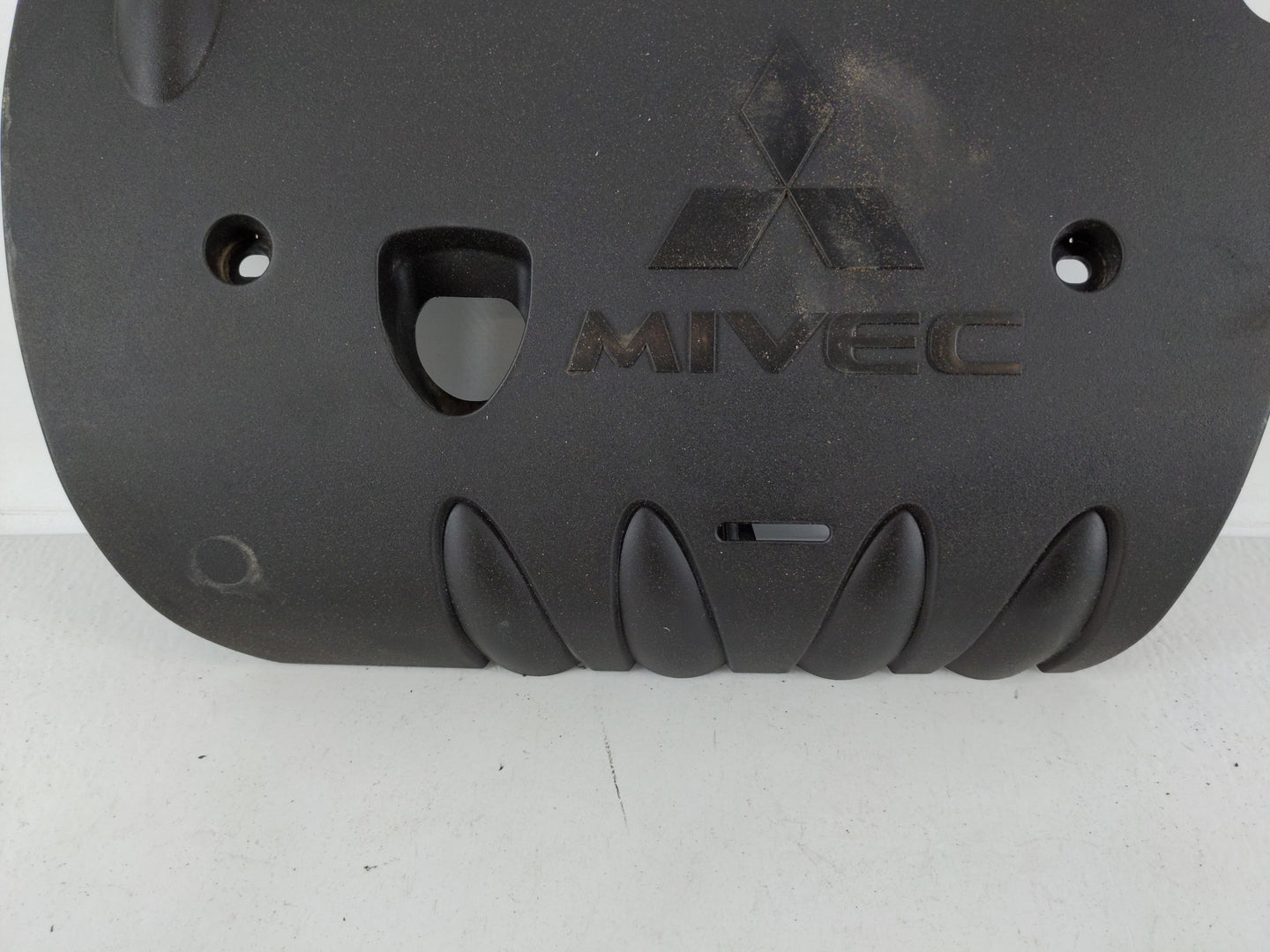 2016 Mitsubishi Outlander Sport Engine Cover - Oemusedautoparts1.com