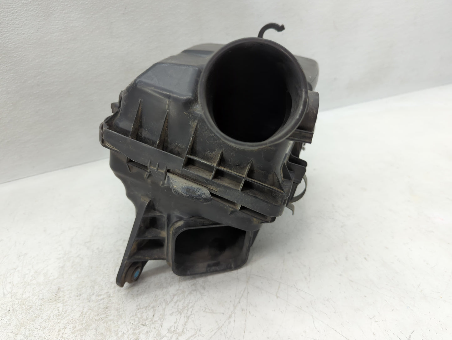 2016-2017 Mitsubishi Outlander Sport Air Cleaner Intake-duct Hose Tube - Oemusedautoparts1.com