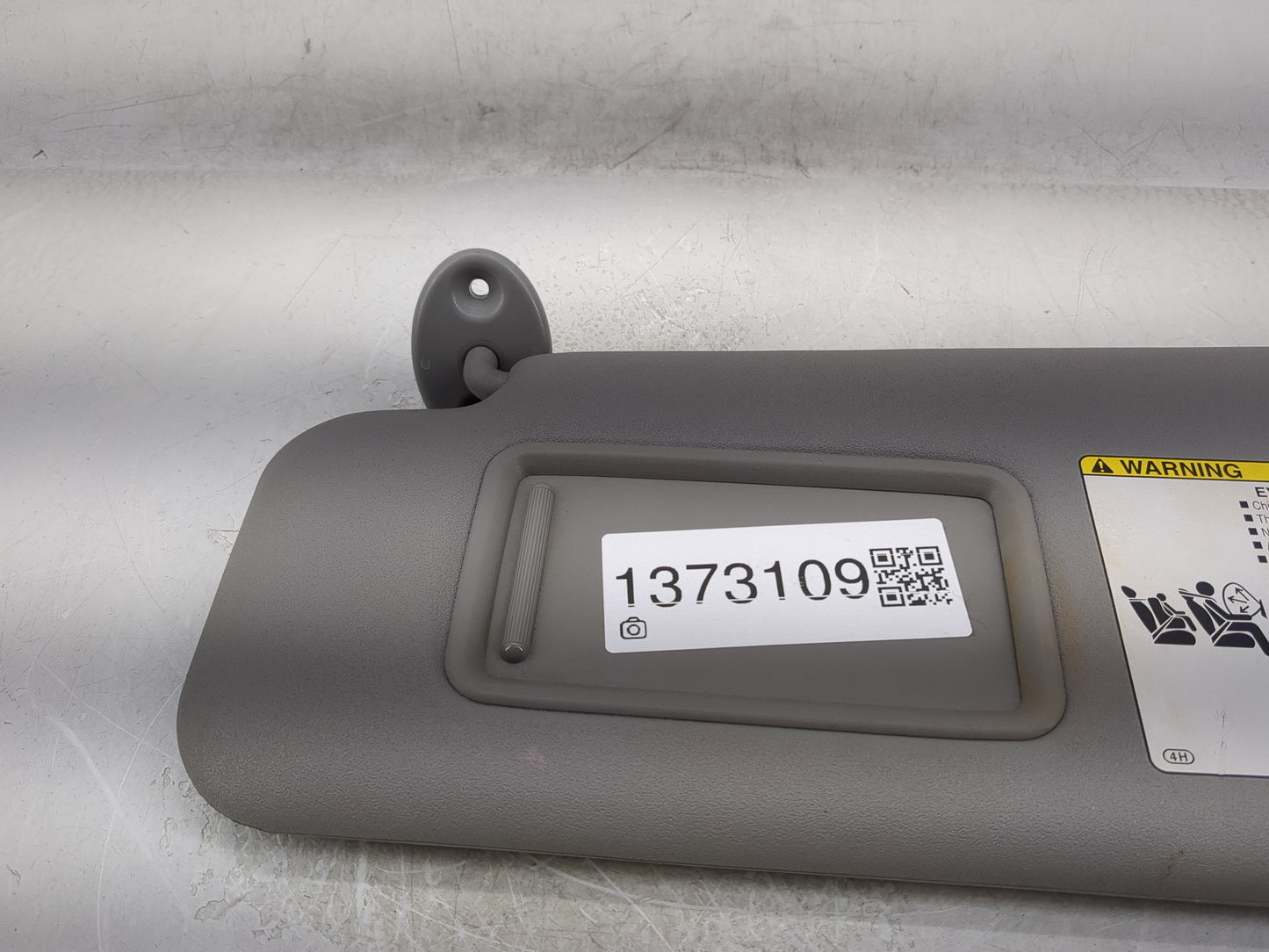 2016-2017 Mitsubishi Outlander Sport Sun Visor Shade Replacement Driver Left Mirror Fits Fits 2016 2017 OEM Used Auto Parts 