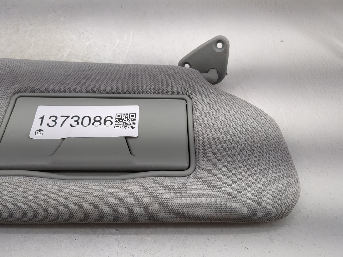 2016-2017 Mitsubishi Outlander Sport Sun Visor Shade Replacement Passenger Right Mirror Fits Fits 2016 2017 OEM Used Auto Pa