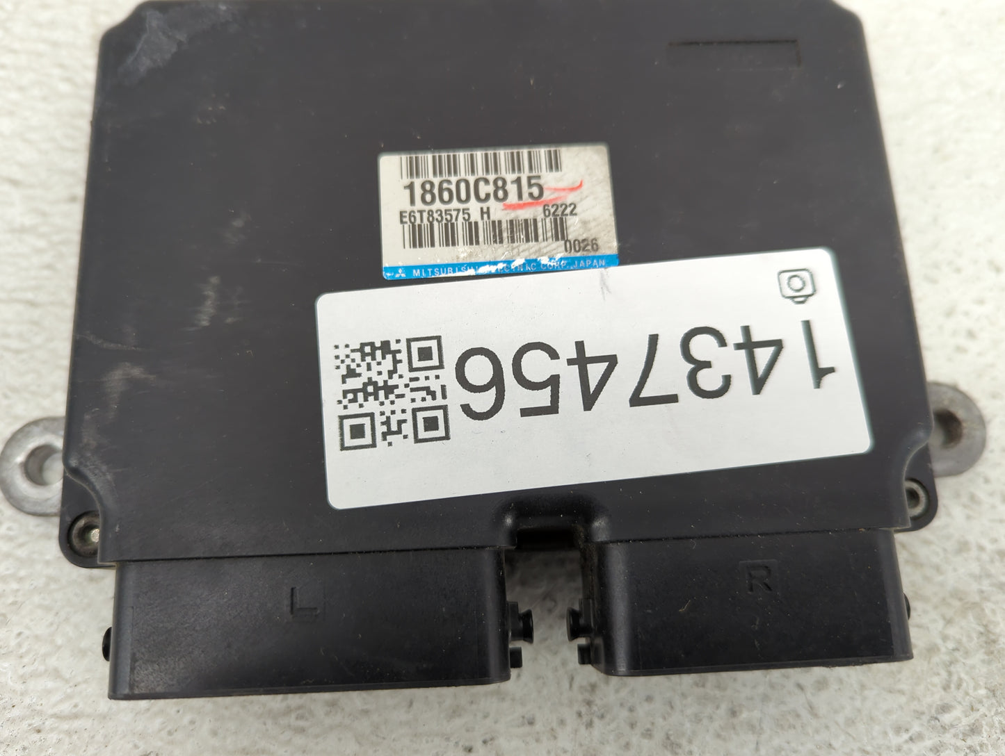 2016-2017 Mitsubishi Outlander Sport PCM Engine Control Computer ECU ECM PCU OEM P/N:1860C815 E6T83575 Fits Fits 2016 2017 O