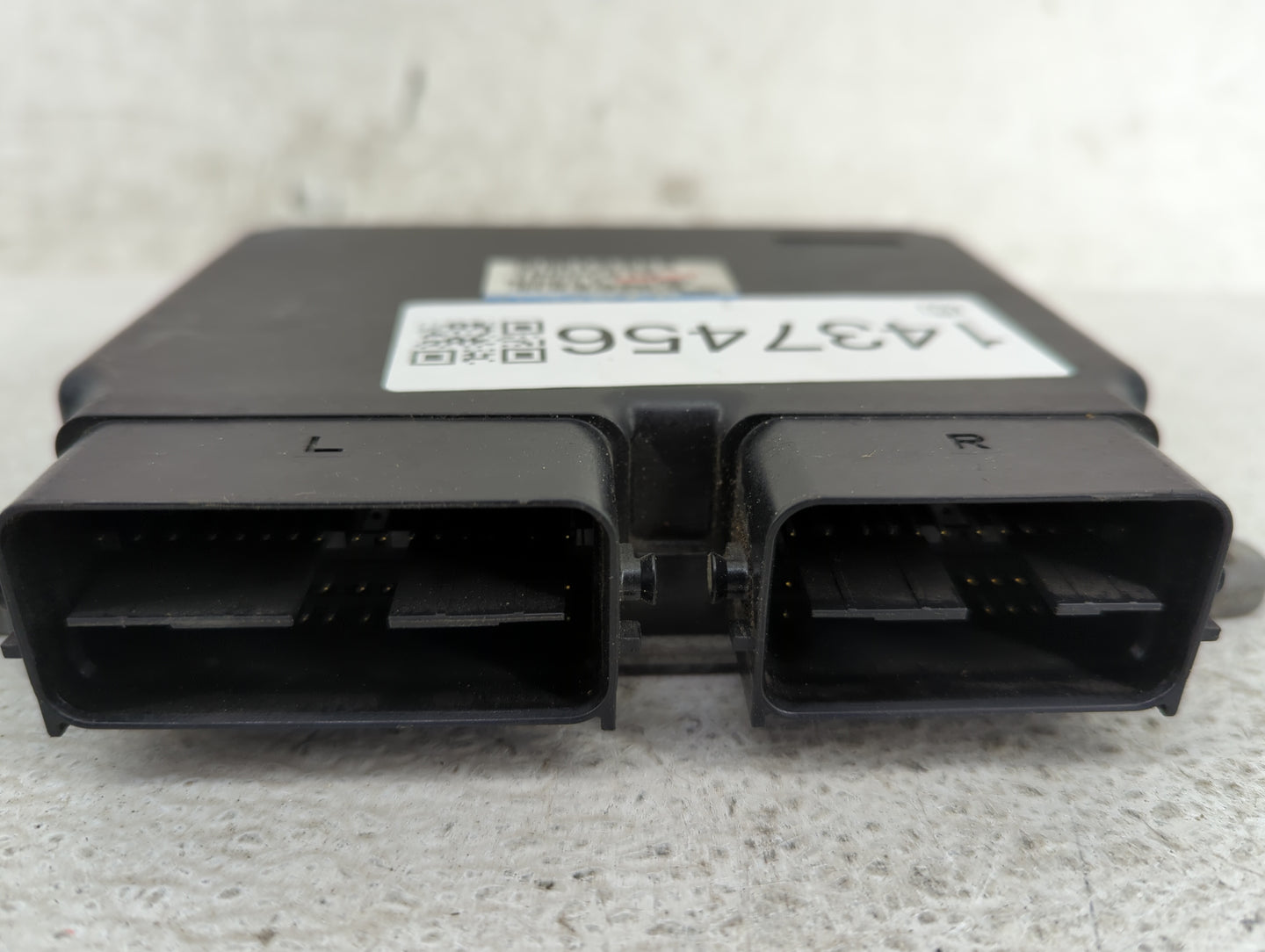 2016-2017 Mitsubishi Outlander Sport PCM Engine Control Computer ECU ECM PCU OEM P/N:1860C815 E6T83575 Fits Fits 2016 2017 O