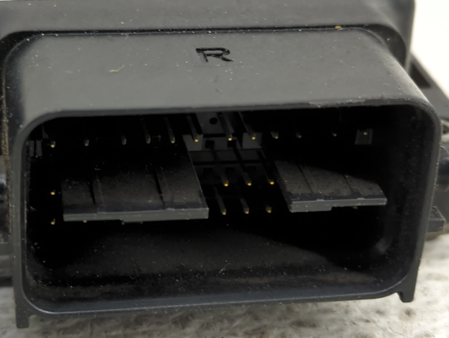 2016-2017 Mitsubishi Outlander Sport PCM Engine Control Computer ECU ECM PCU OEM P/N:1860C815 E6T83575 Fits Fits 2016 2017 O