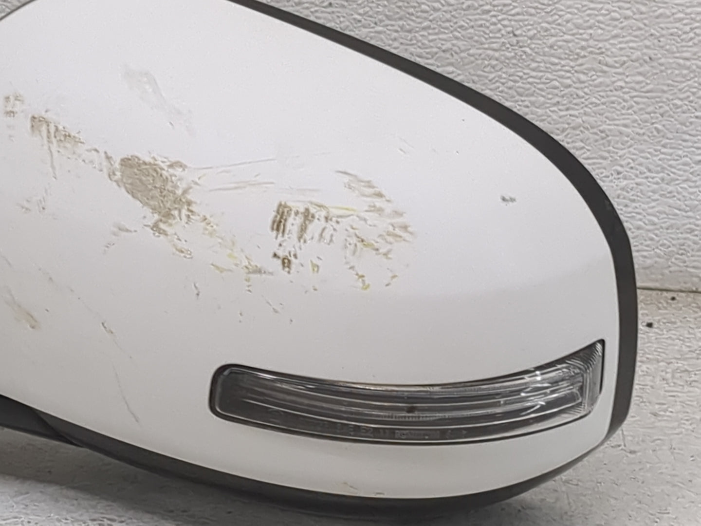 2015-2017 Mitsubishi Outlander Sport Driver Side View Mirror - Left Door Mirror OEM Used - Oemusedautoparts1.com