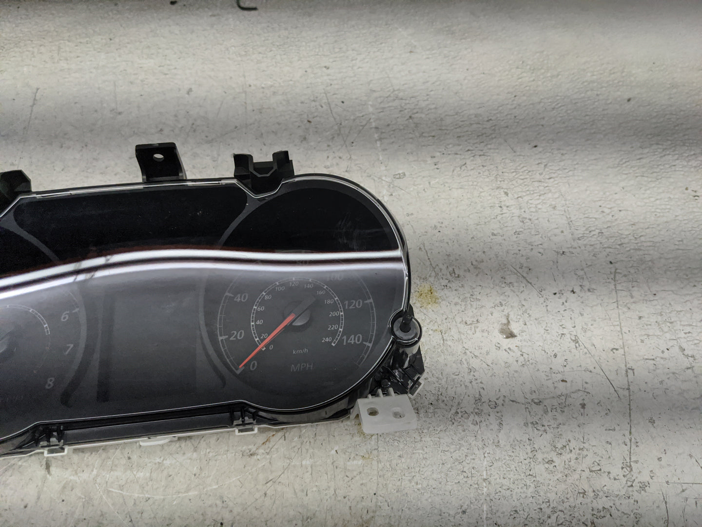 2013-2017 Mitsubishi Outlander Sport Instrument Cluster Speedometer Gauges P/N:MM0053-305 Miles: Fits OEM Used Auto Parts - 
